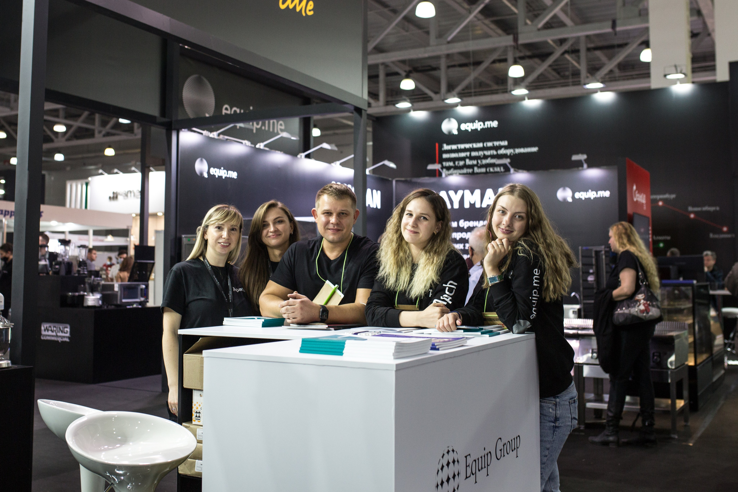 Выставка Apach. Свадебный и семейный фотограф в Москве Julia Juice