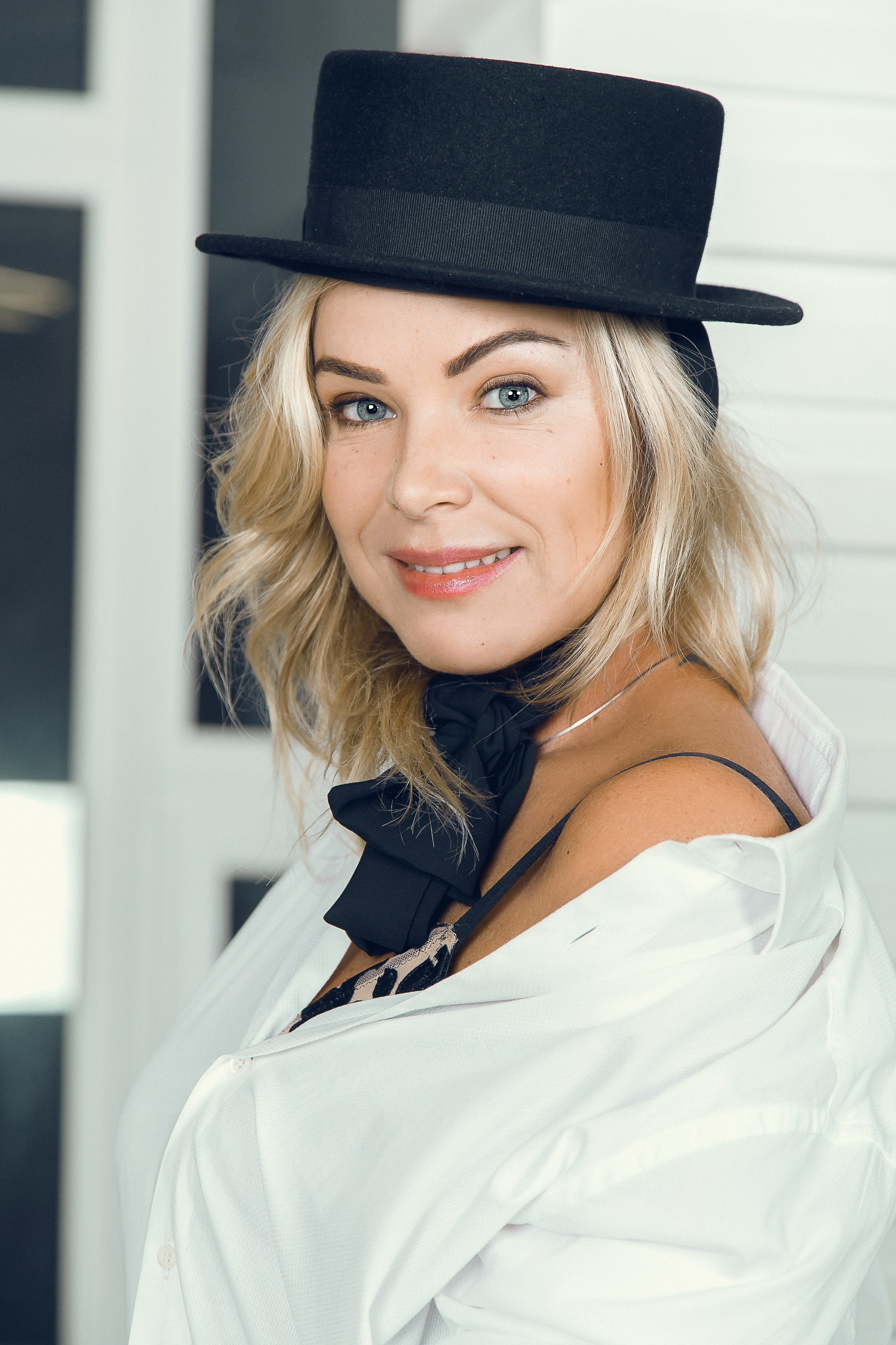 8 марта. Главная