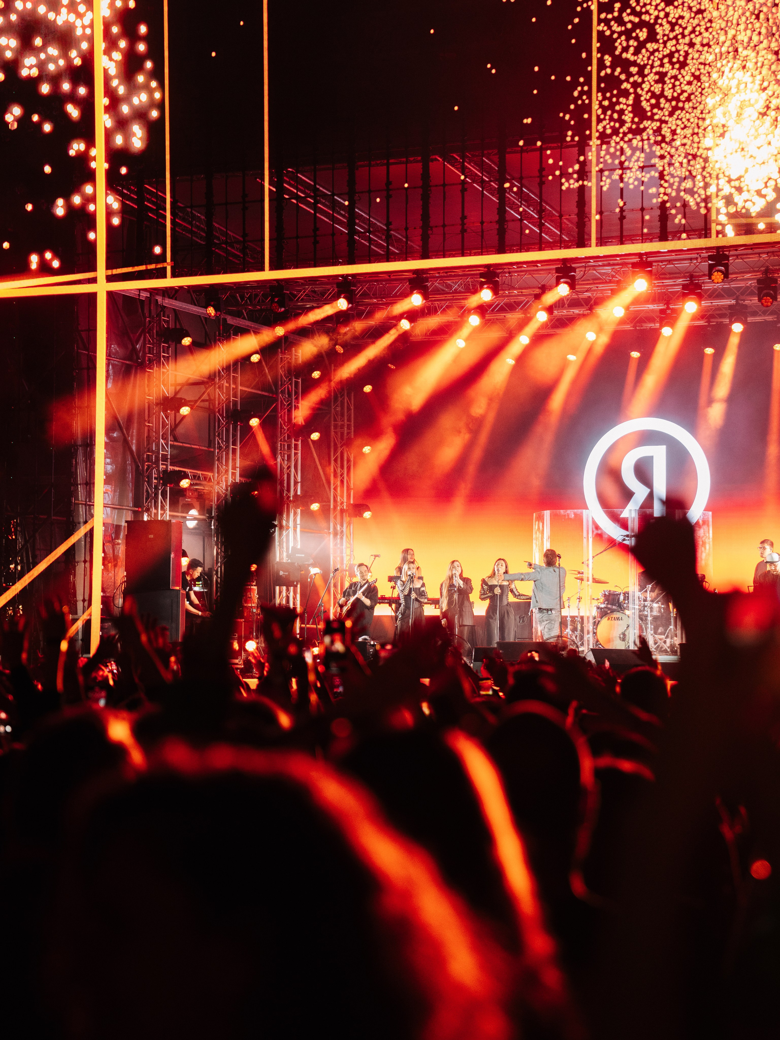 YANDEX ECOM STAGE, FORMATE. @tomrus: Рустам Шагиморданов — фотограф