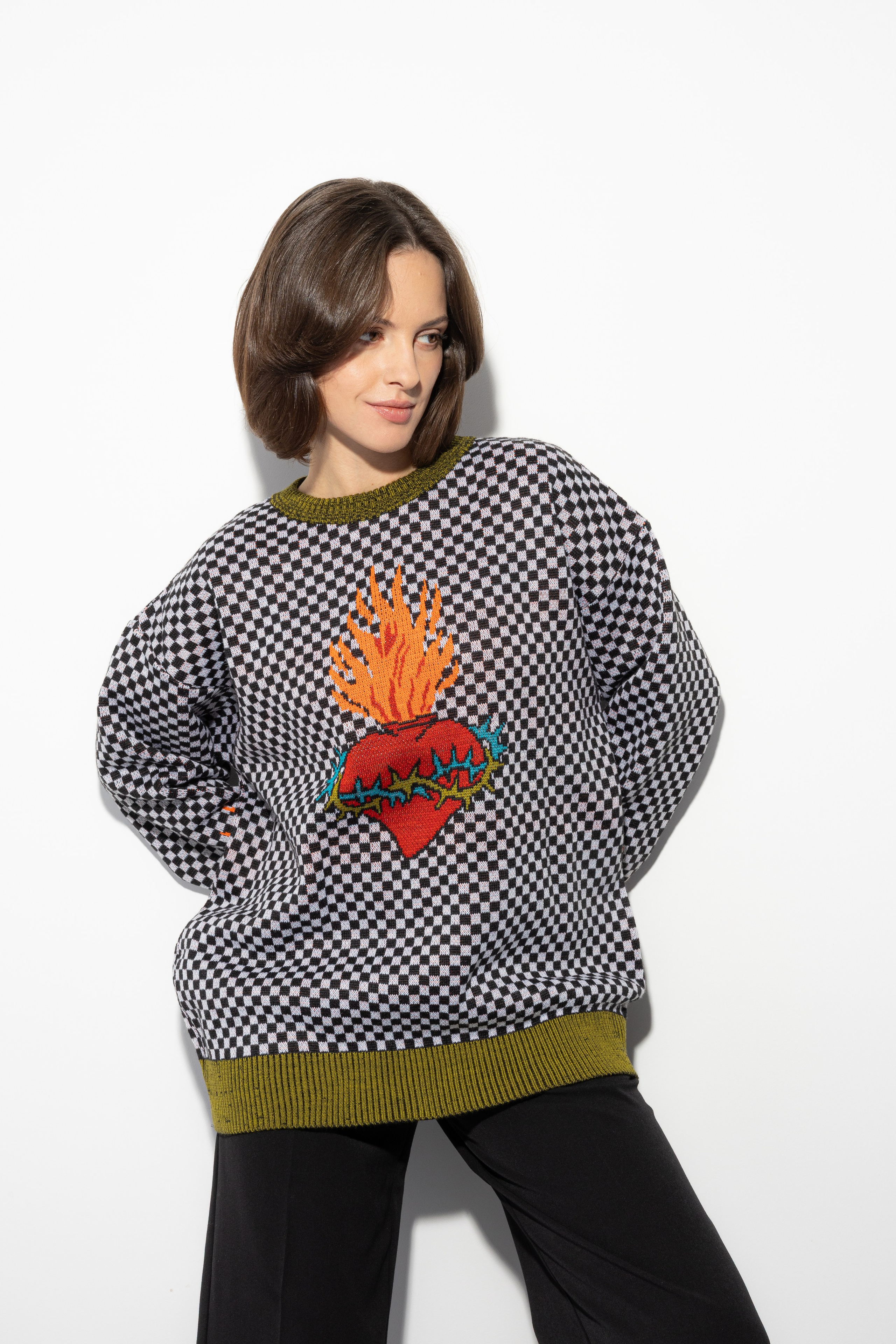 Кейс: Фотосъемка свитеров «Behind the scenes» для Lamoda в СПб