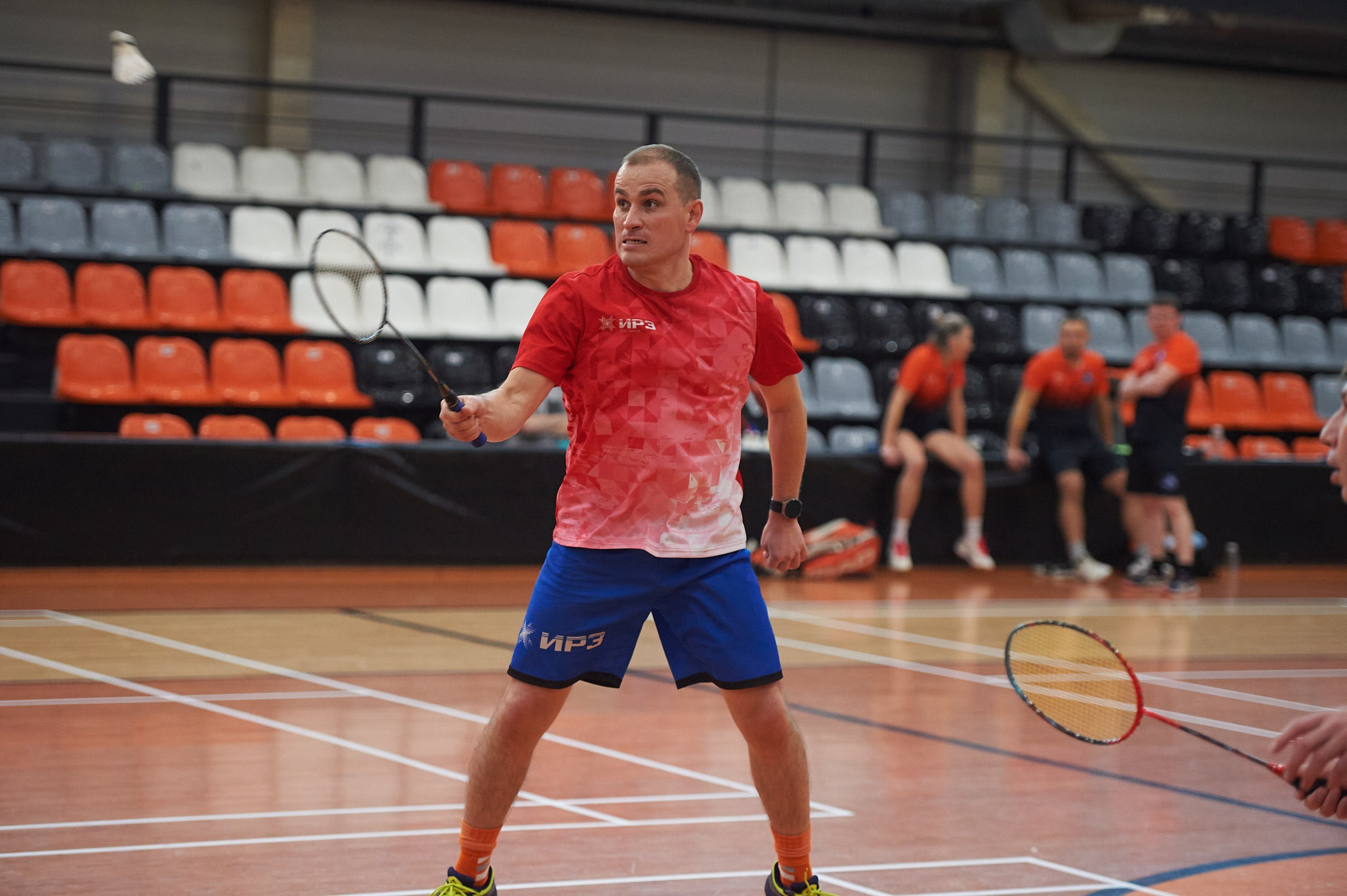 Спорт фотография бадминтон корпоративный кубок. Спортивный репортажный фотограф в Ижевске Сергей Мерзляков