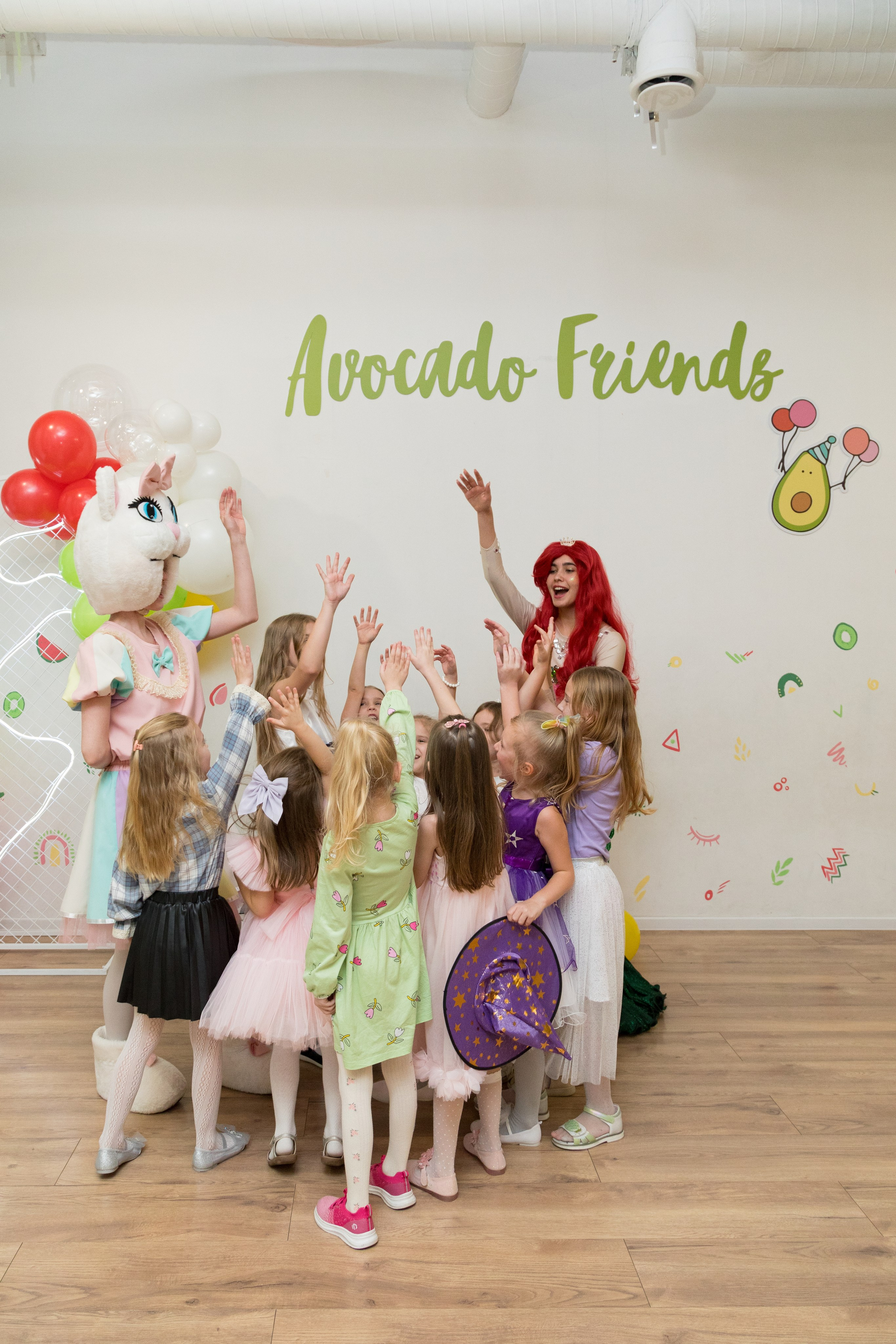 День рождения Василисы в Avocado friends, 6 лет. Детский и контент фотограф Надя Волкова Санкт-Петербург