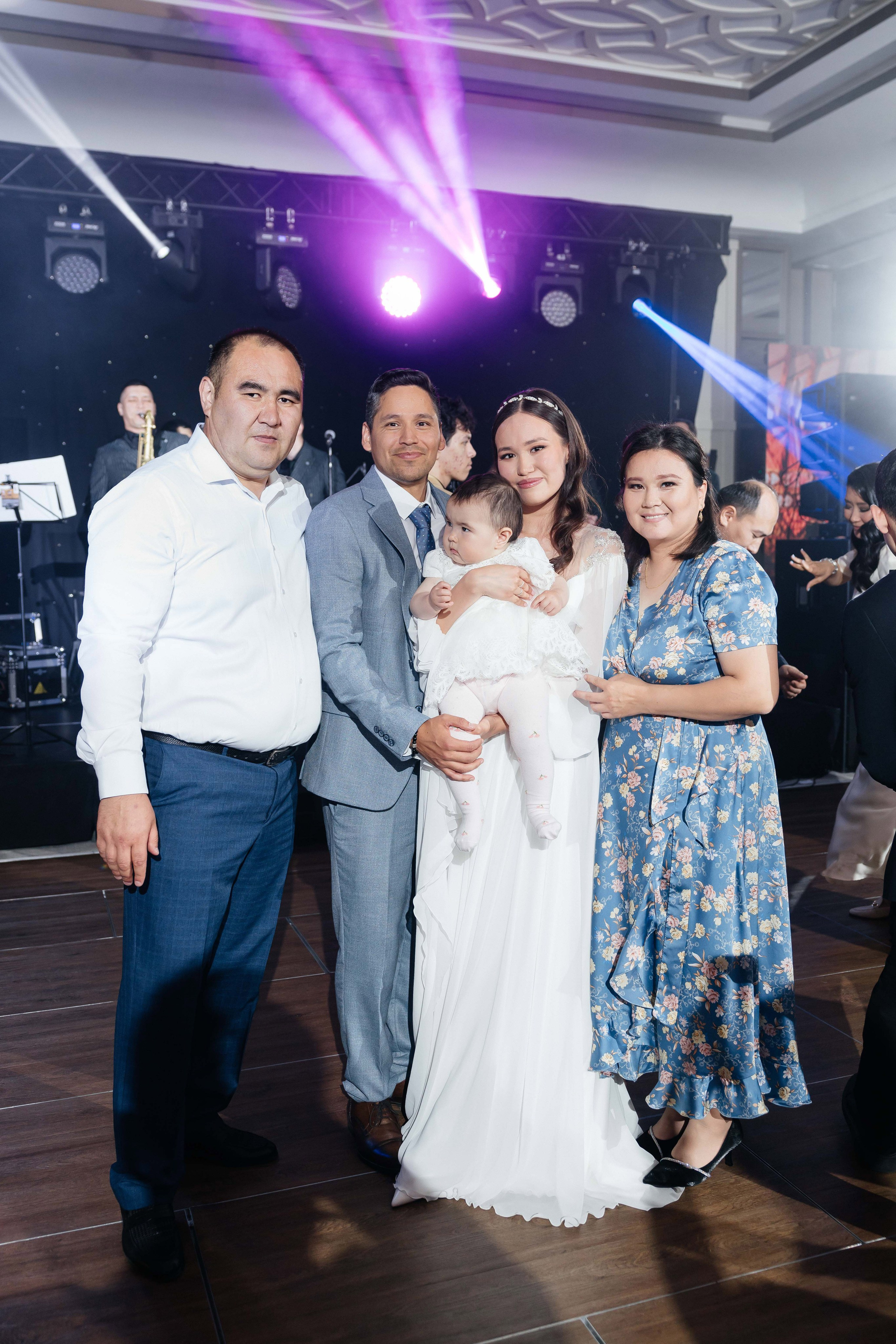 Alina Uzatu. Профессиональный фотограф в городе Астана/Алматы Даурен Сембаев