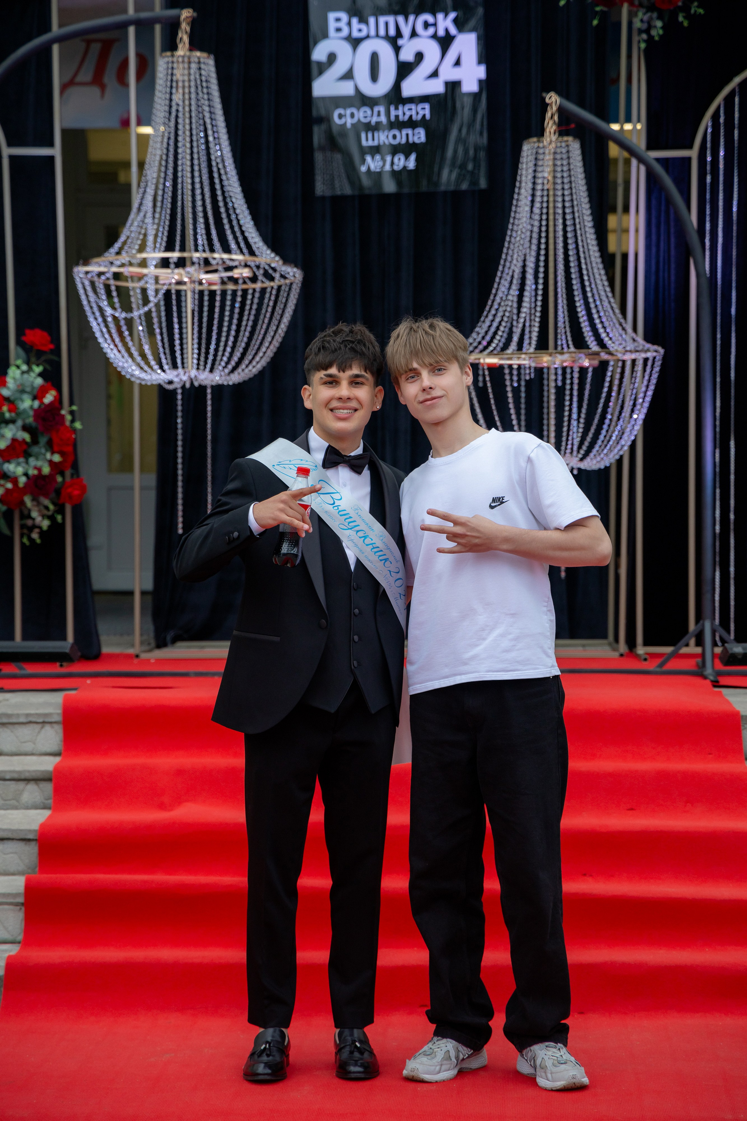 Школьный выпускной 2024 год в Соколе (Минск). Свадебный фотограф в Минске/Беларуси Сергей Спиридонов