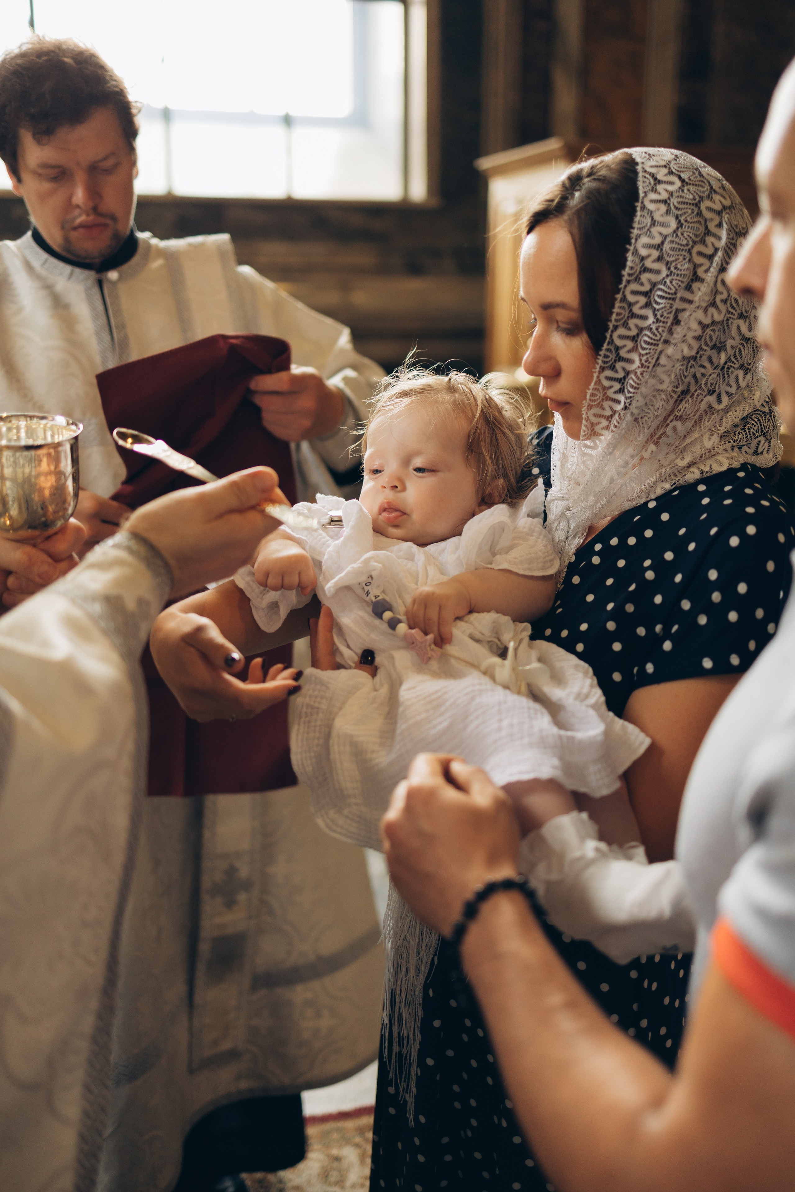 Крещение в Исаакие. Портретный фотограф в Санкт-Петербурге