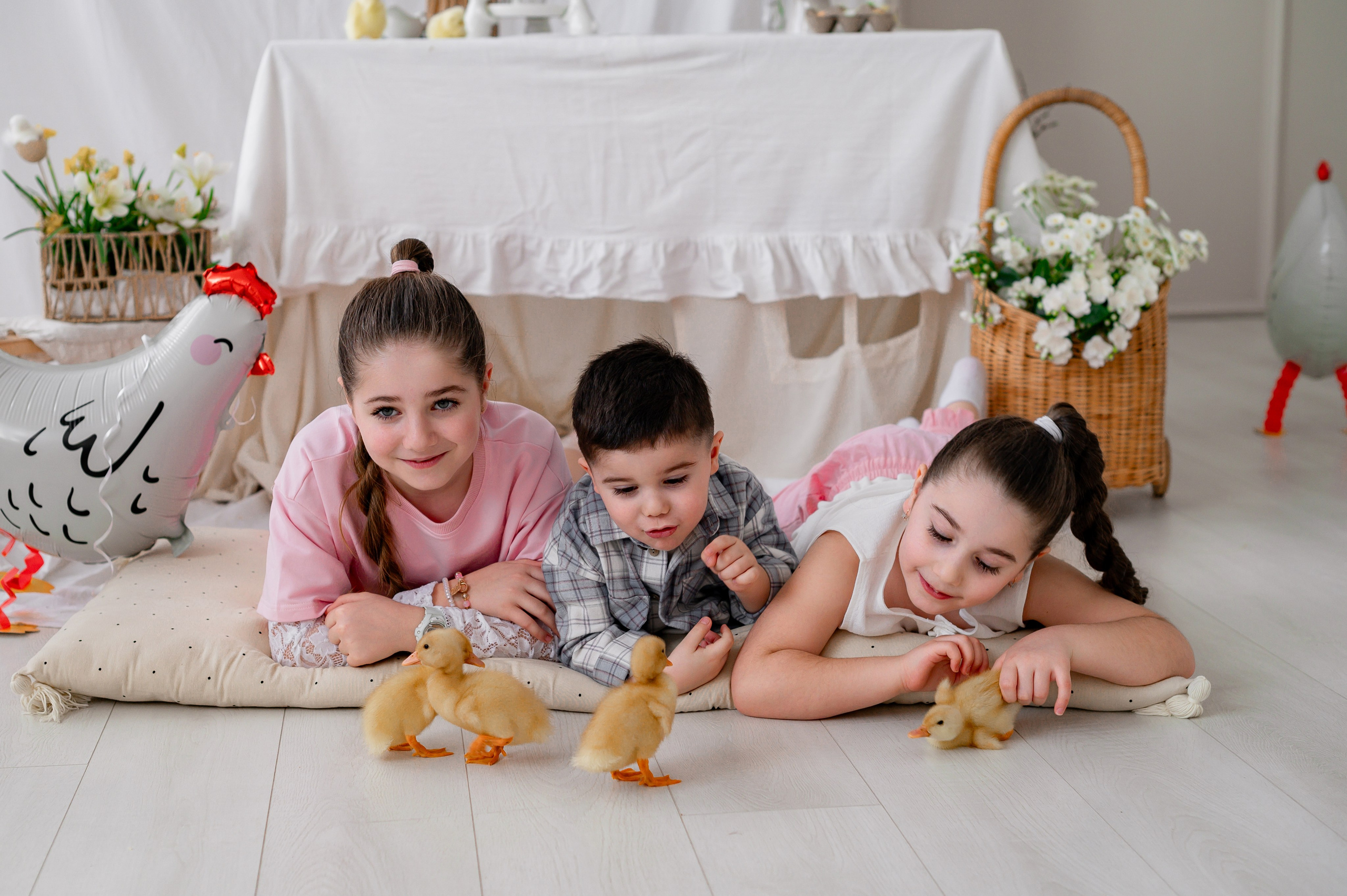 Лев Арина Вика Алена. Фотограф Татьяна Иванчикова