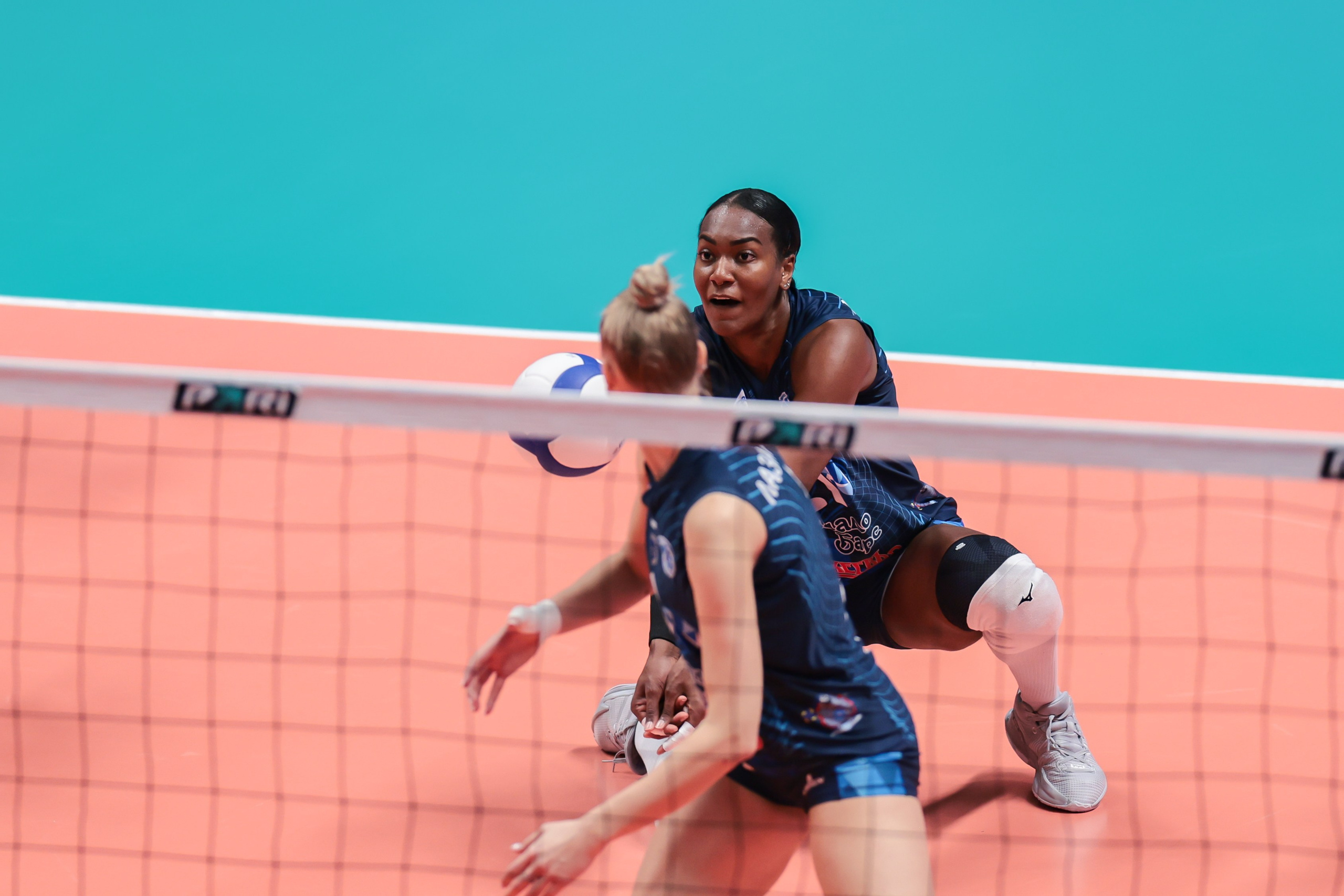 ВК Динамо Ак Барс — ВК Ленинагрдка. Спортивный репортажный фотограф Казань Нафис Сиразетдинов