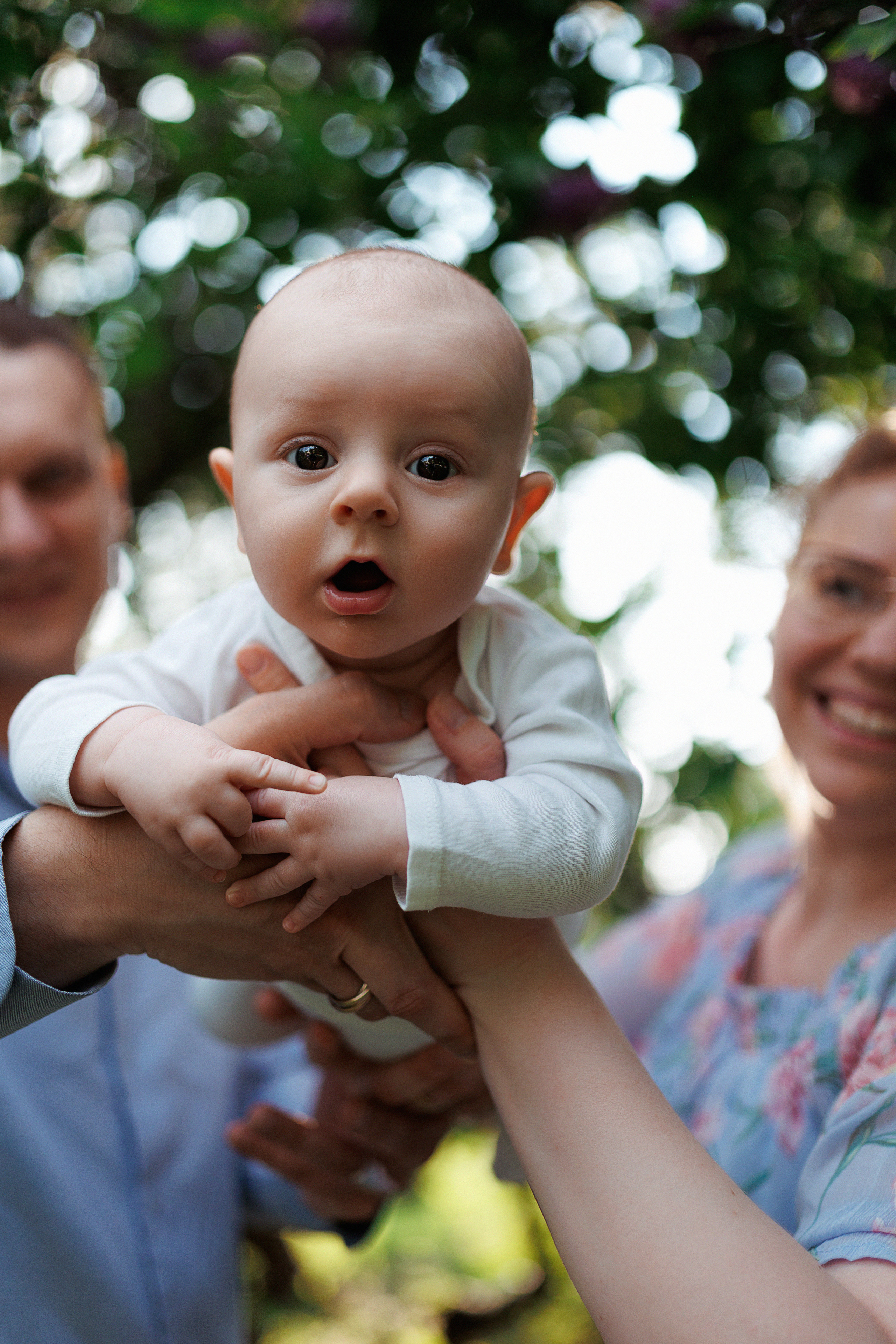 Кира, Олег, Венера и Ролан в Сиреневом саду. Настя Оленченко, портретный/семейный фотограф на цифру и плёнку Москва