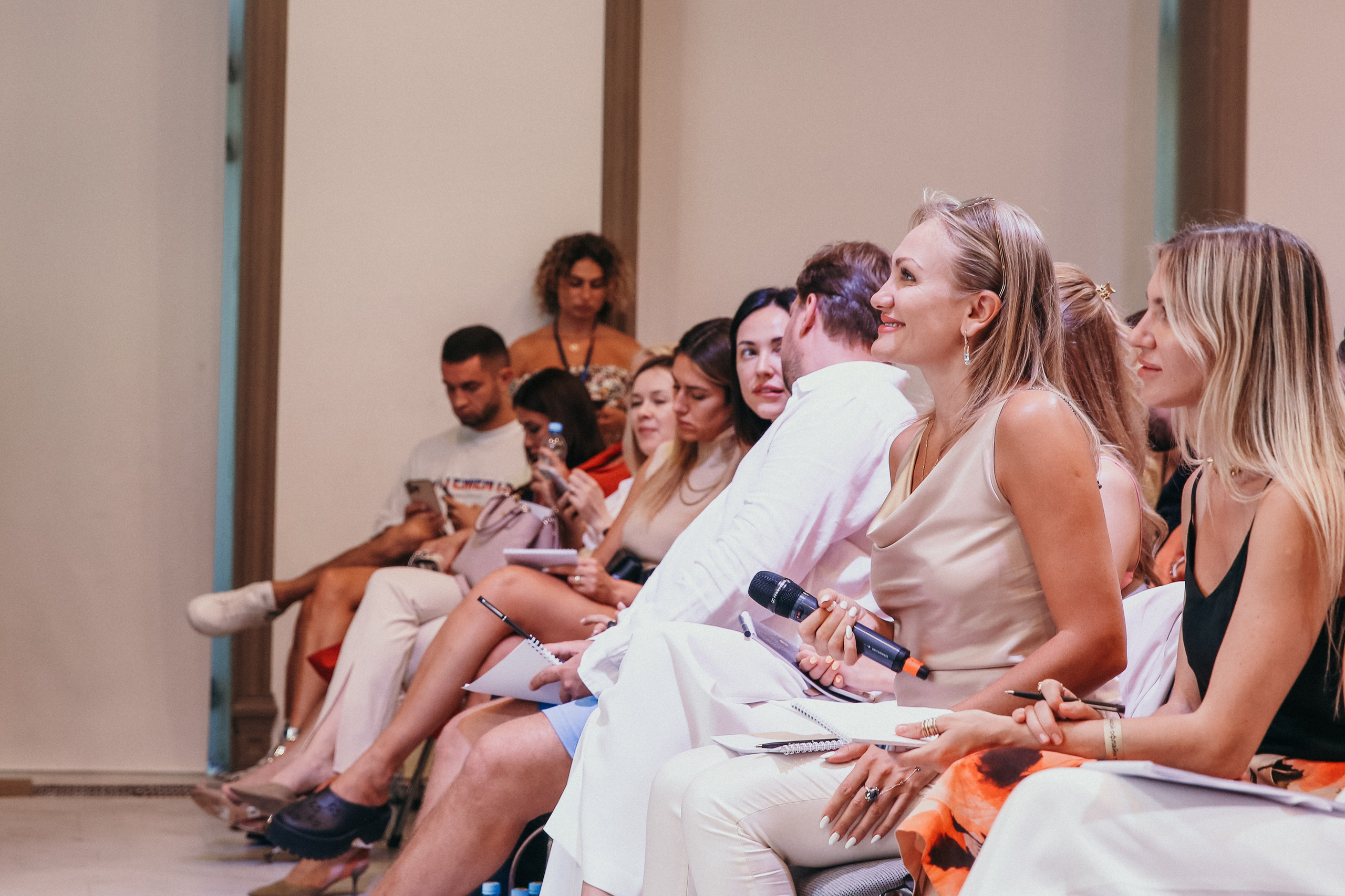 Тренинг Евгении Павловской. Фотограф и видеограф Анна Домашенко