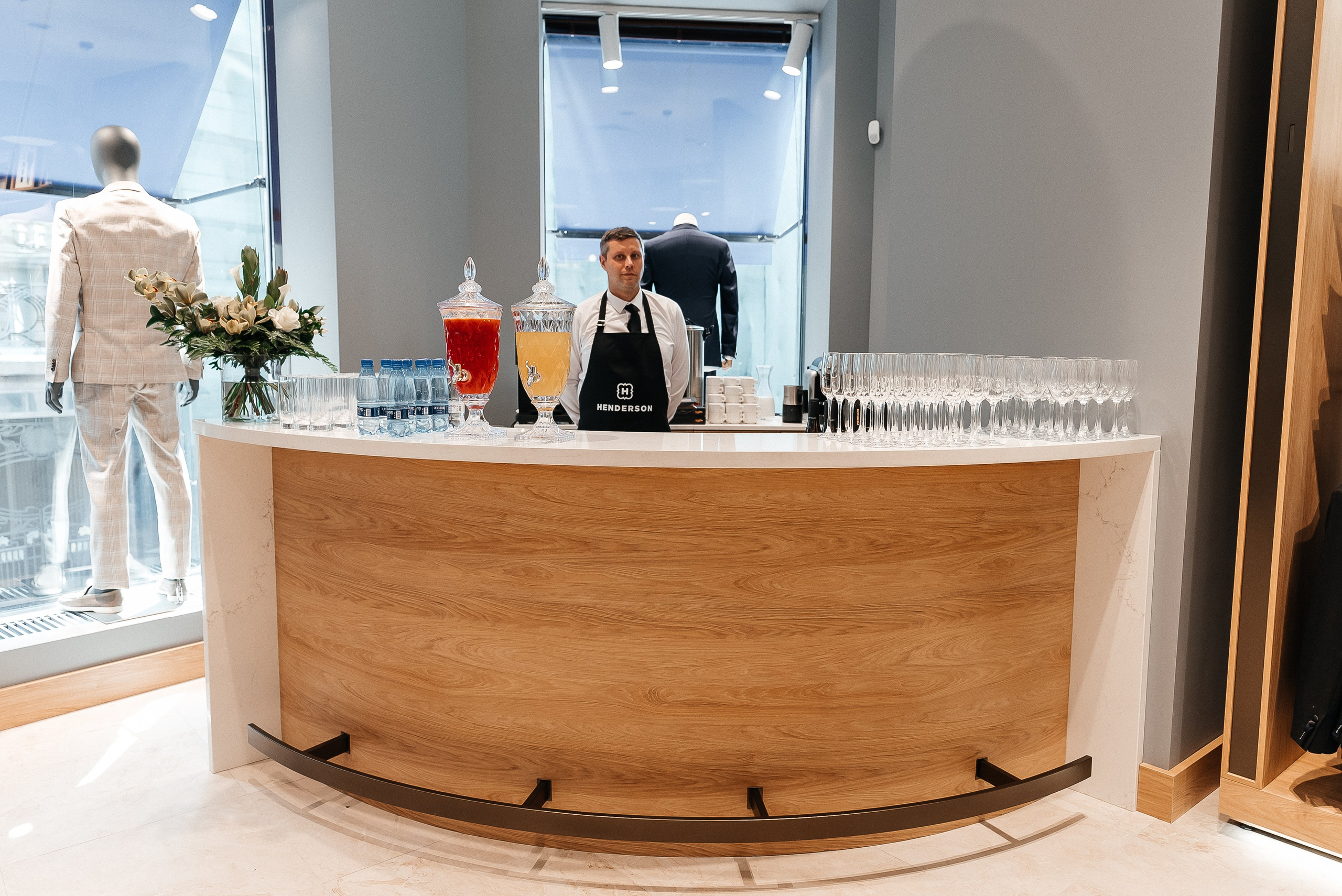 Henderson. Павел Краснов — Свадебный и репортажный фотограф в Москве