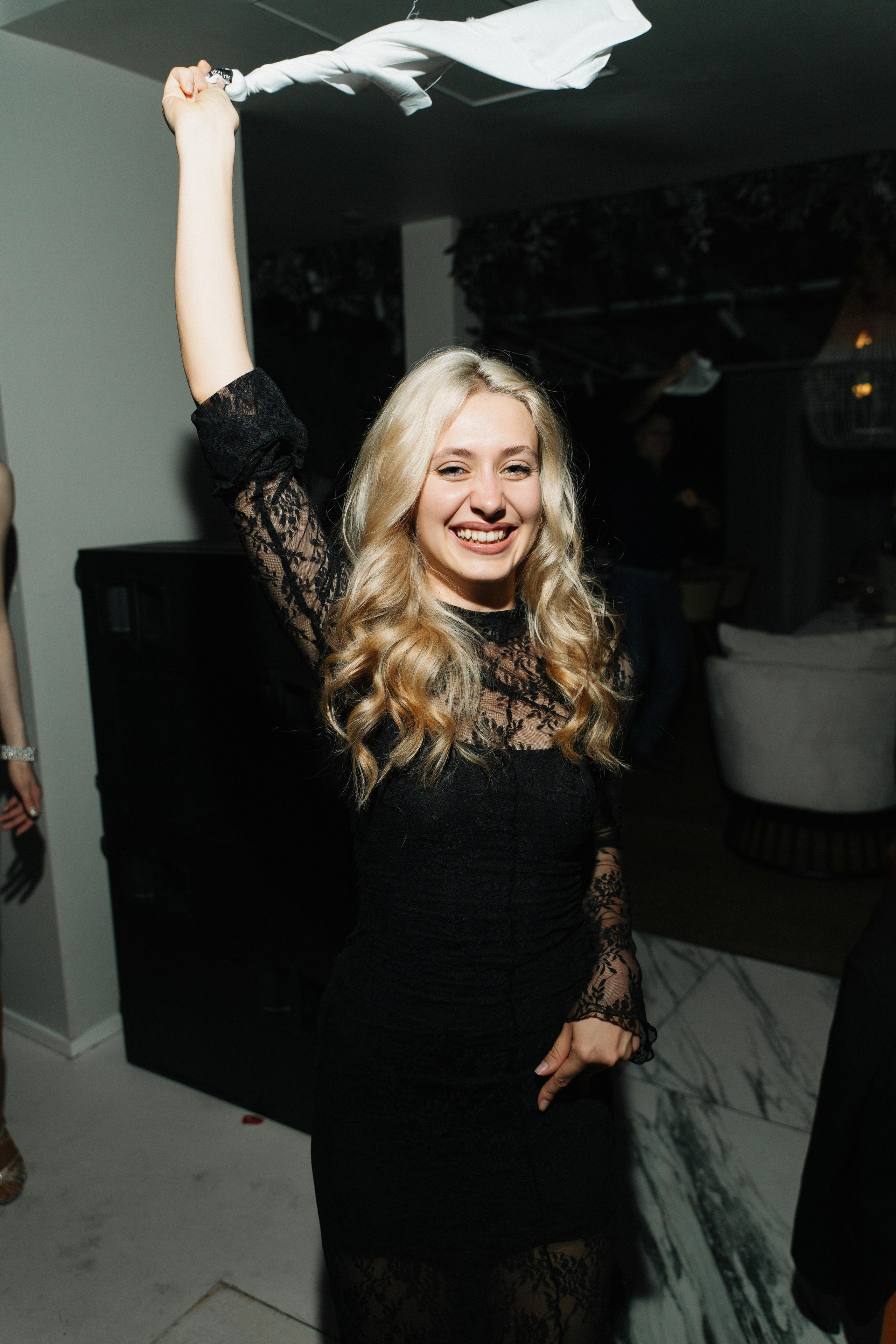 11 мая (суббота). BENUAR Restaurant