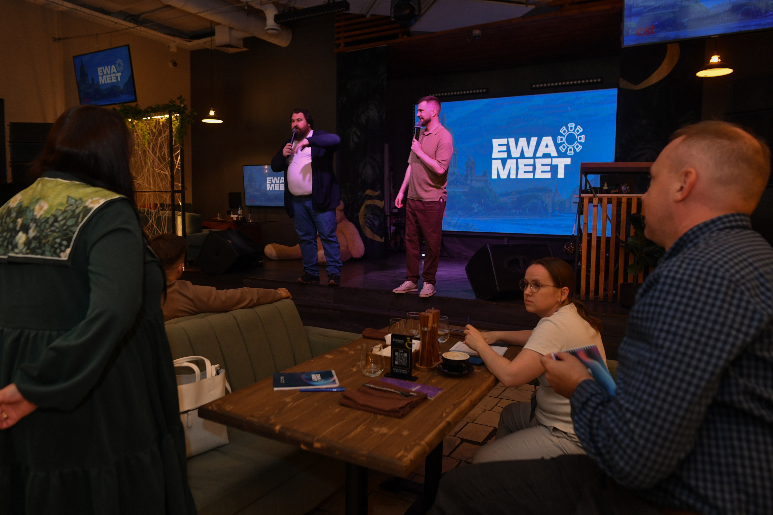 Репортаж с конференции EWA MEET. Профессиональный фото и видео контент для бизнеса