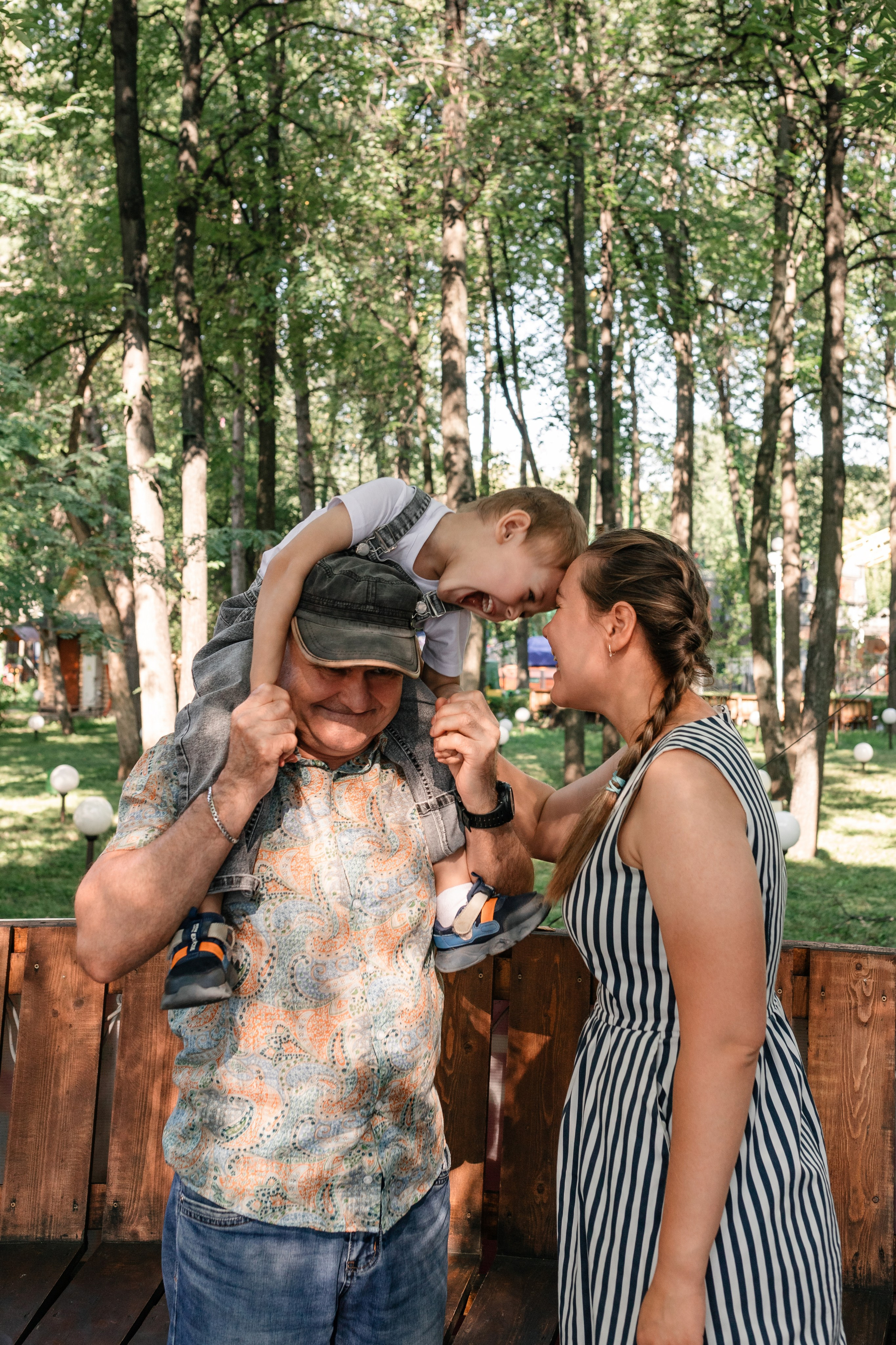 Семейная прогулка. Август 2025. Фотограф Пермь. Свадьбы. Семья и дети, школа, д. сад. Фотокниги