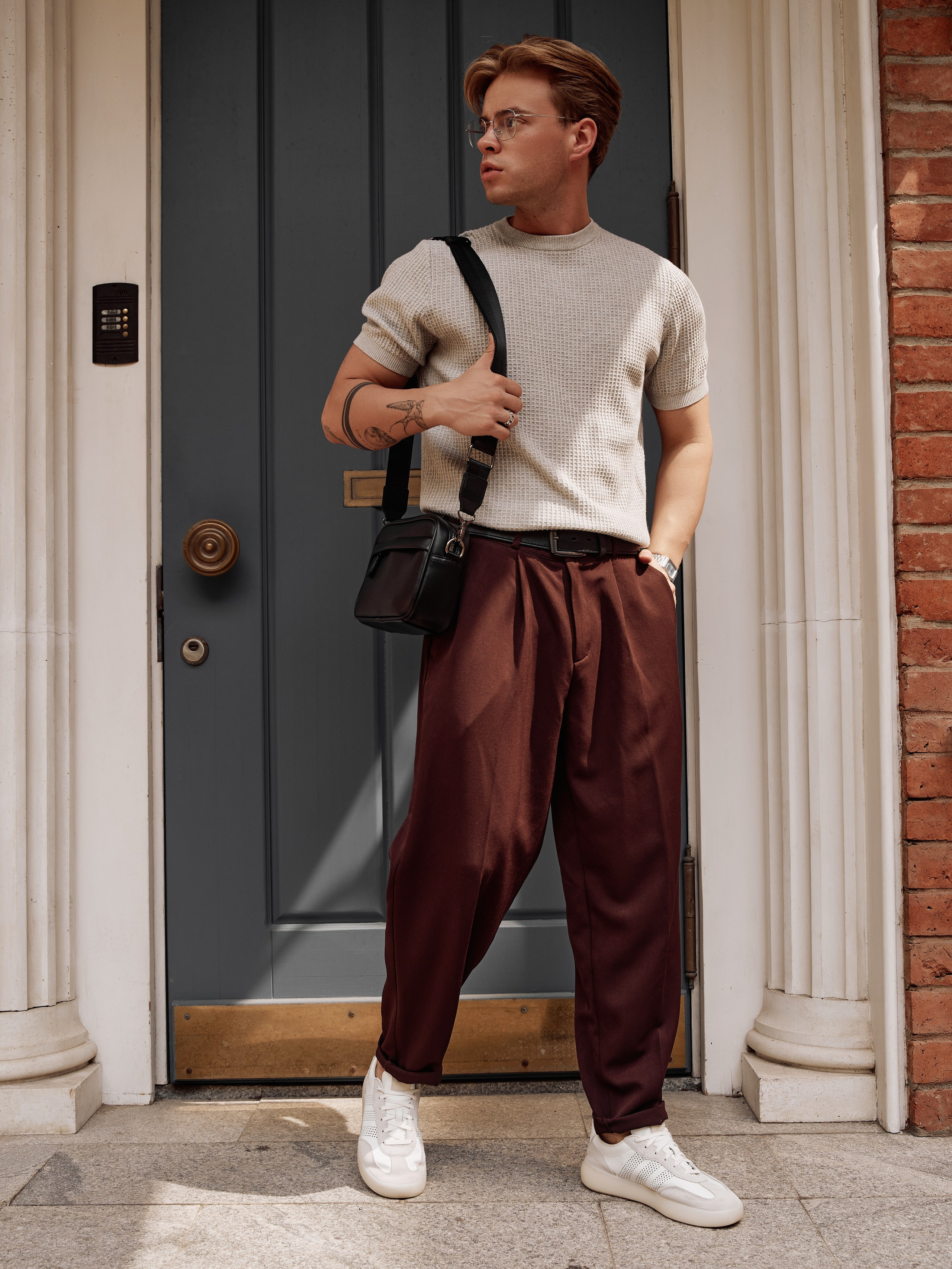 Футболки. Фотограф для маркетплейсов в Москве