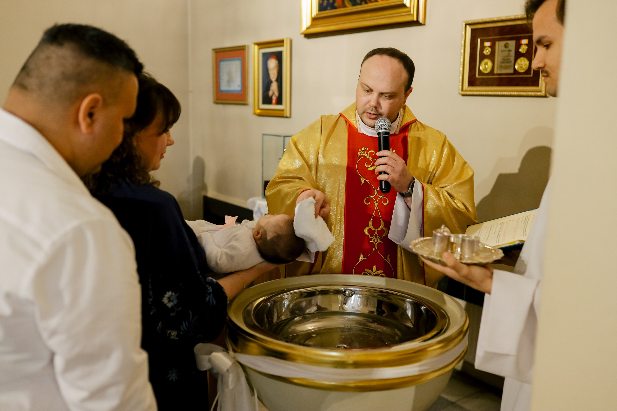 Крещение Вероники. Свадебный и семейный фотограф в Варшаве