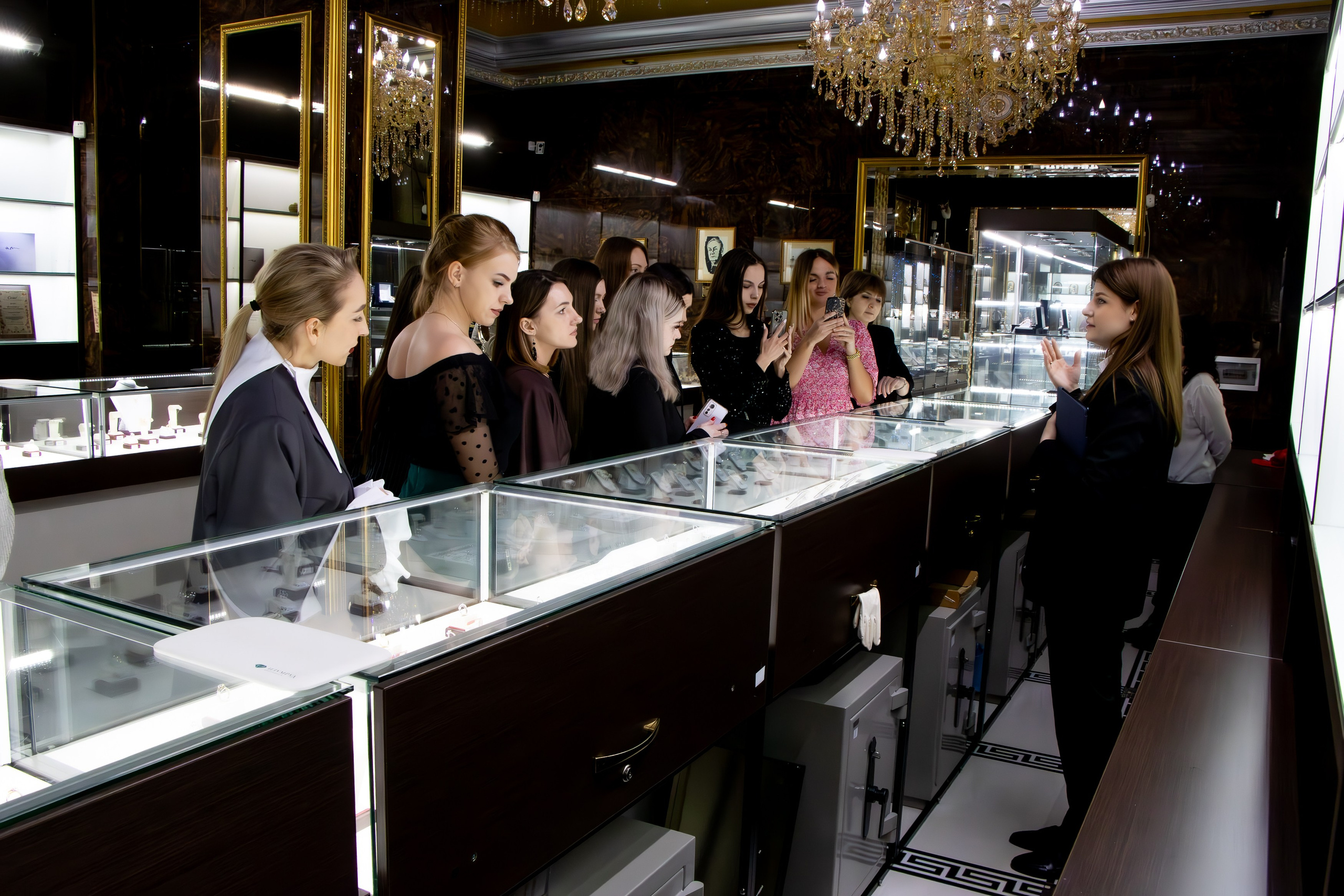 Мисс и Миссис Россия Земля в Изумруде Царском. Фотограф Татьяна Матрос