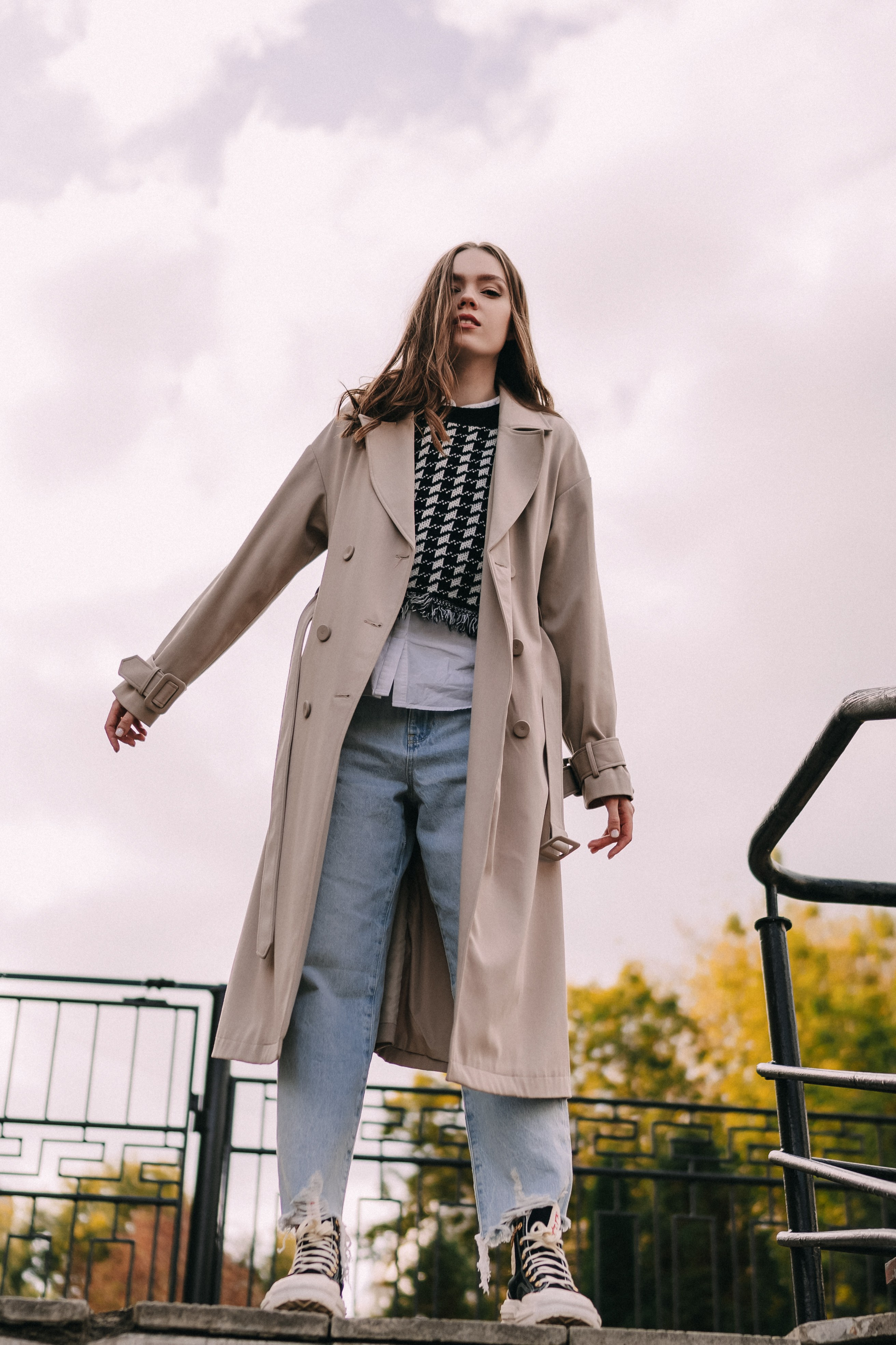 Девушка по городу. Https://instagram.com/ana.stasia.n