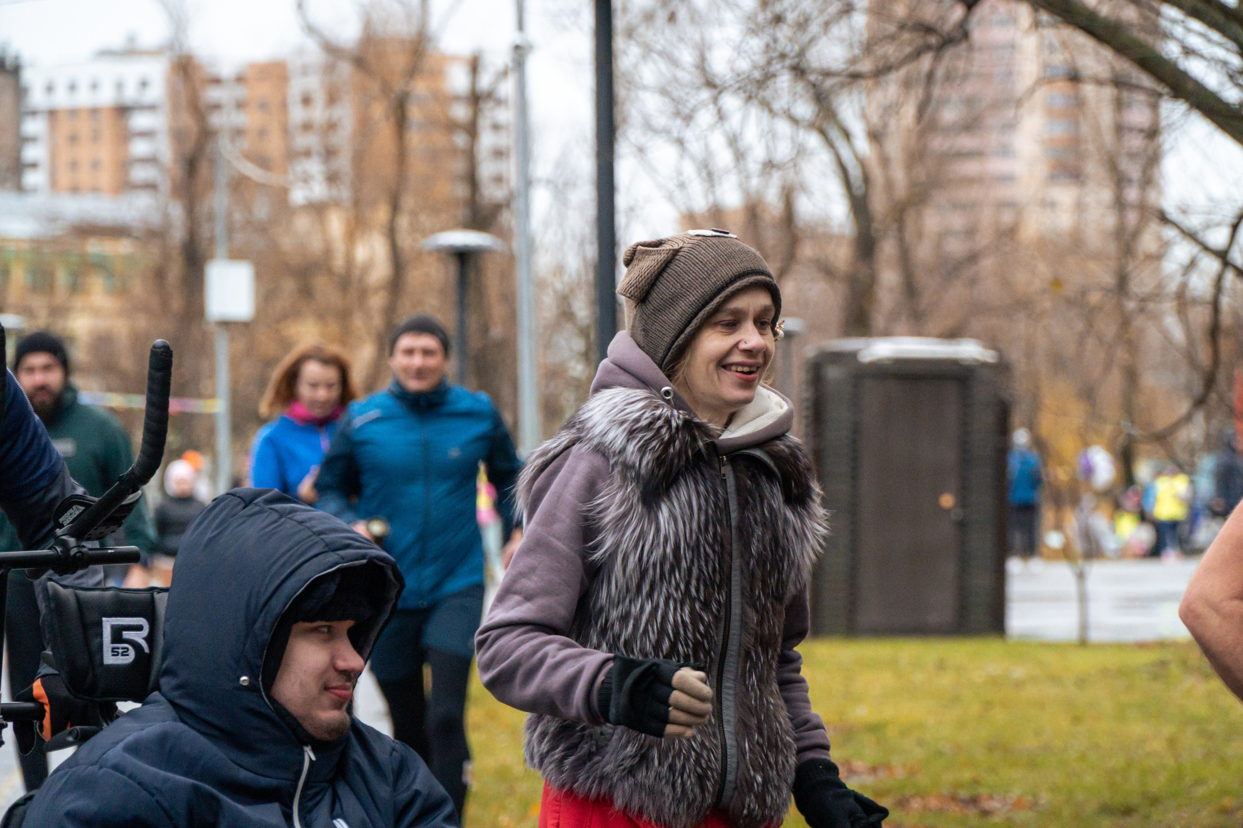 5 вёрст Реутов 16.11.2024. Роман Капилюшов. Бег. Фото. Видео. г. Люберцы