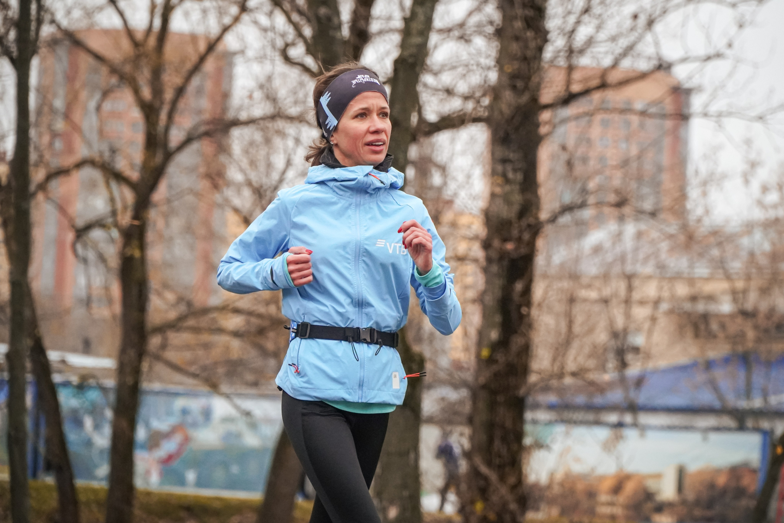 5 вёрст Реутов 16.11.2024. Роман Капилюшов. Бег. Фото. Видео. г. Люберцы