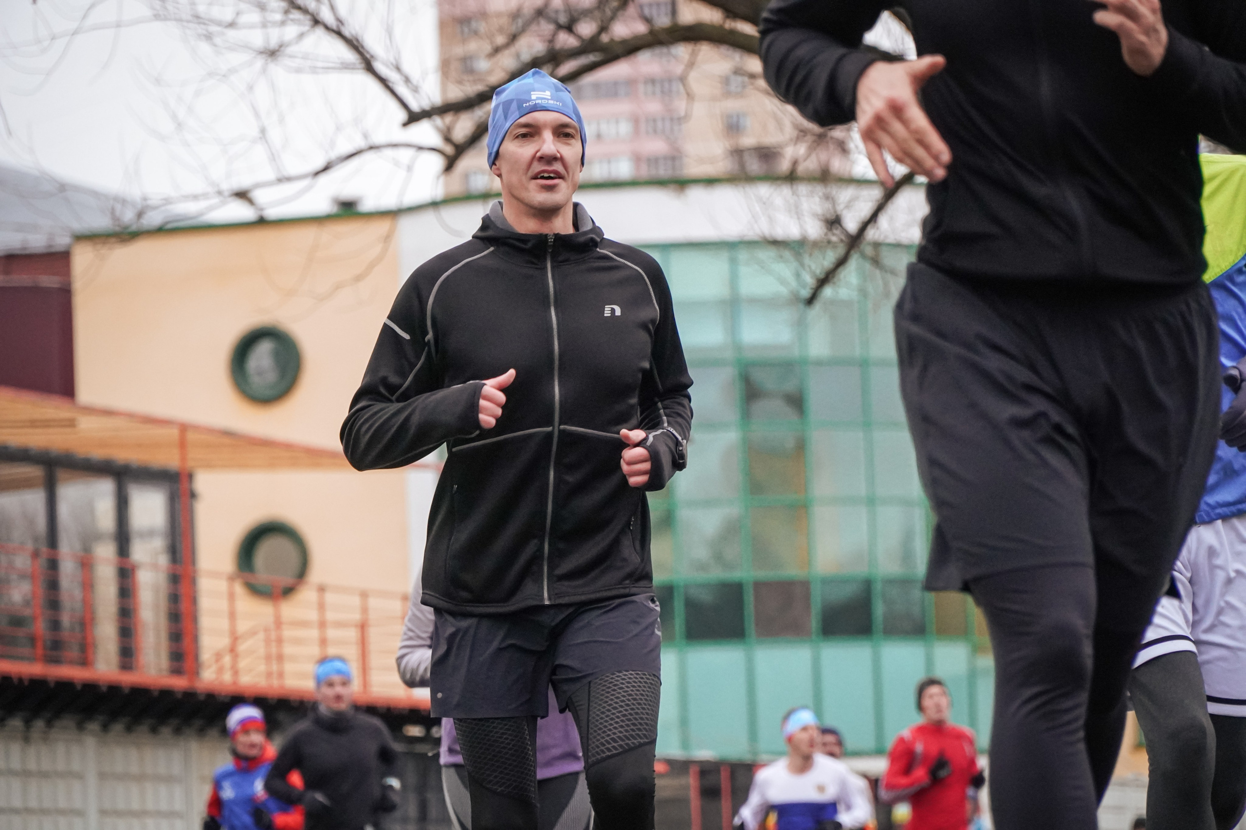 5 вёрст Реутов 16.11.2024. Роман Капилюшов. Бег. Фото. Видео. г. Люберцы