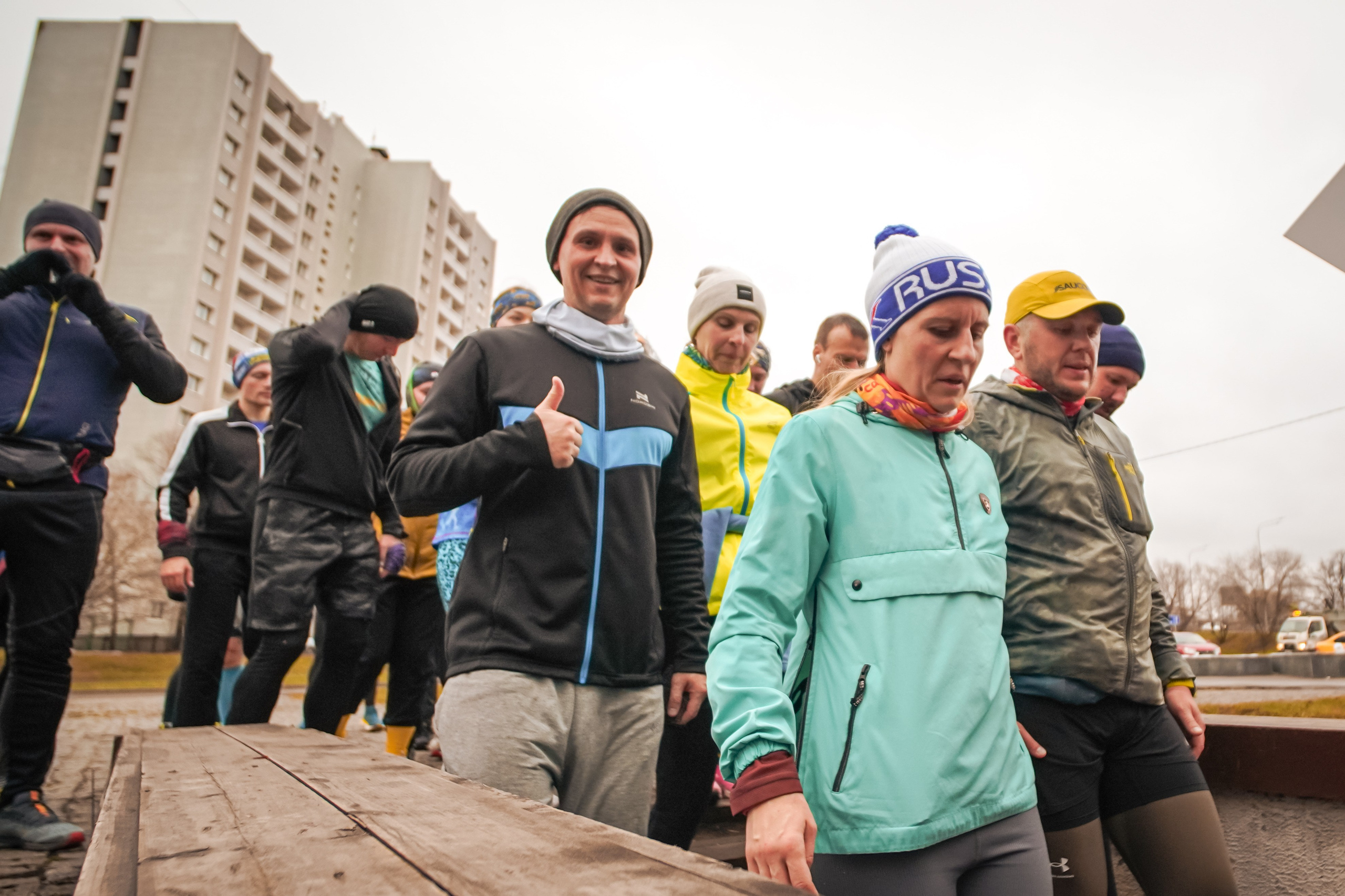 #марафонудома #яuzarun 2024 2-я петля, группа 6:30. Роман Капилюшов. Бег. Фото. Видео. г. Люберцы