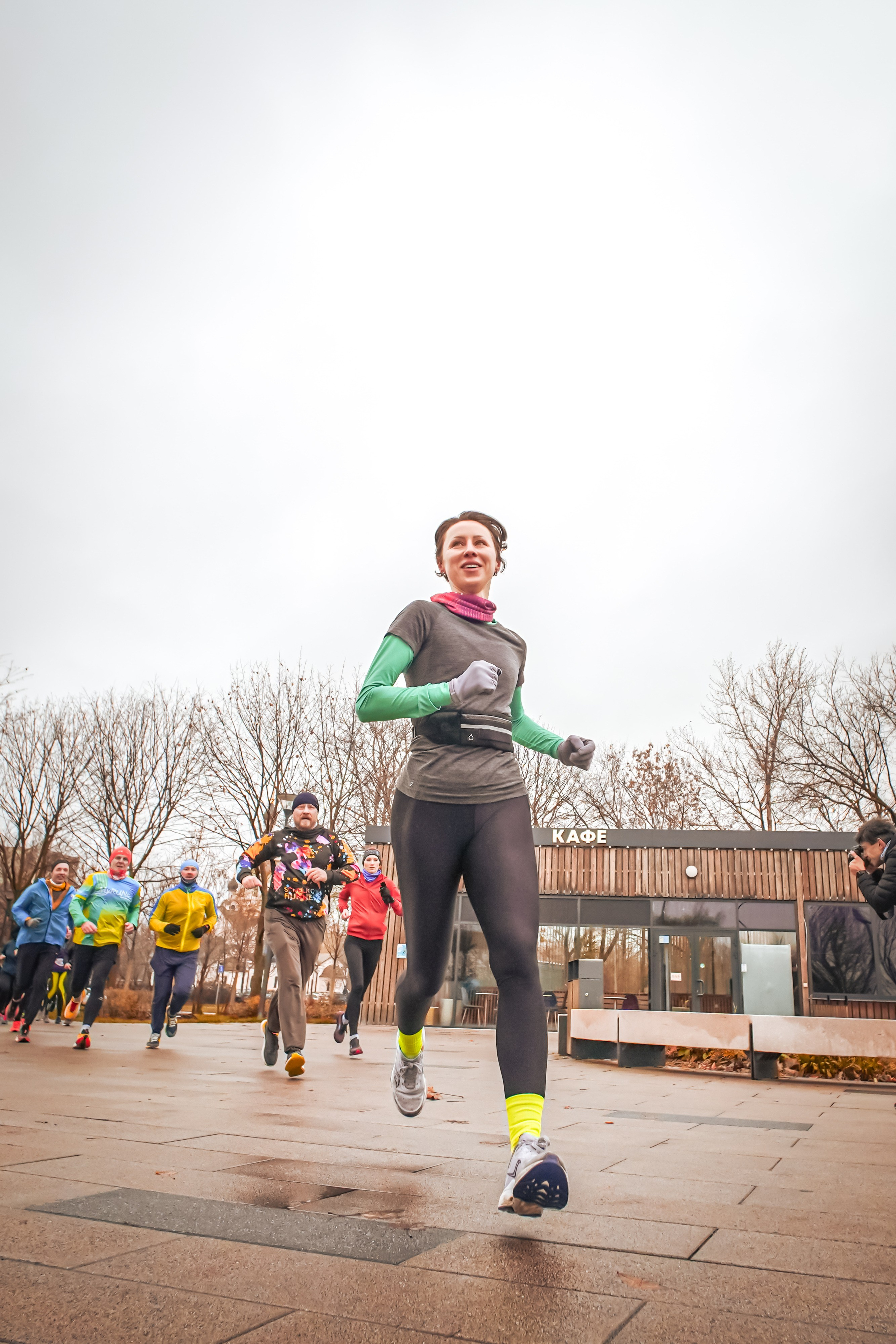 #марафонудома #яuzarun 2024 2-я петля, группа 6:30. Роман Капилюшов. Бег. Фото. Видео. г. Люберцы