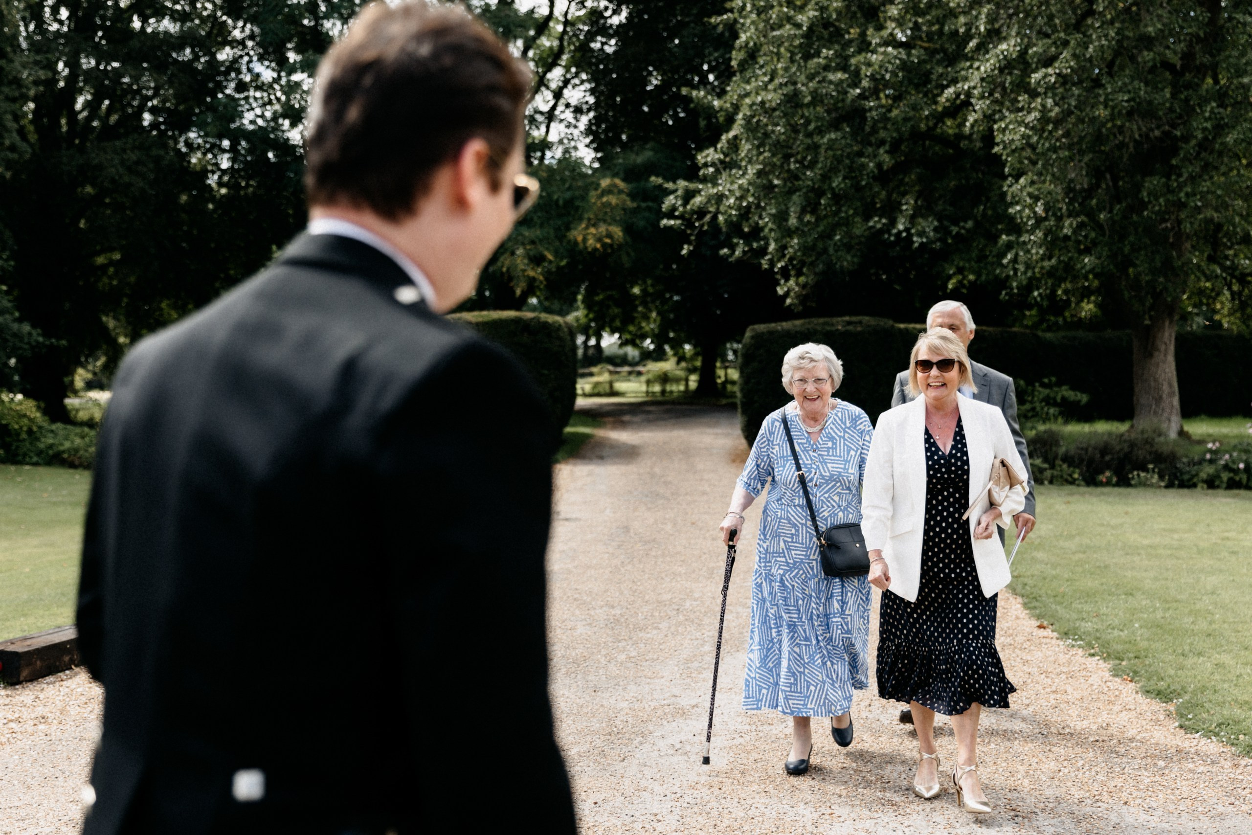 Ana & Tom Wedding at Notley Abbey. Moments Catchers — Wedding Photography & Video Duo in London