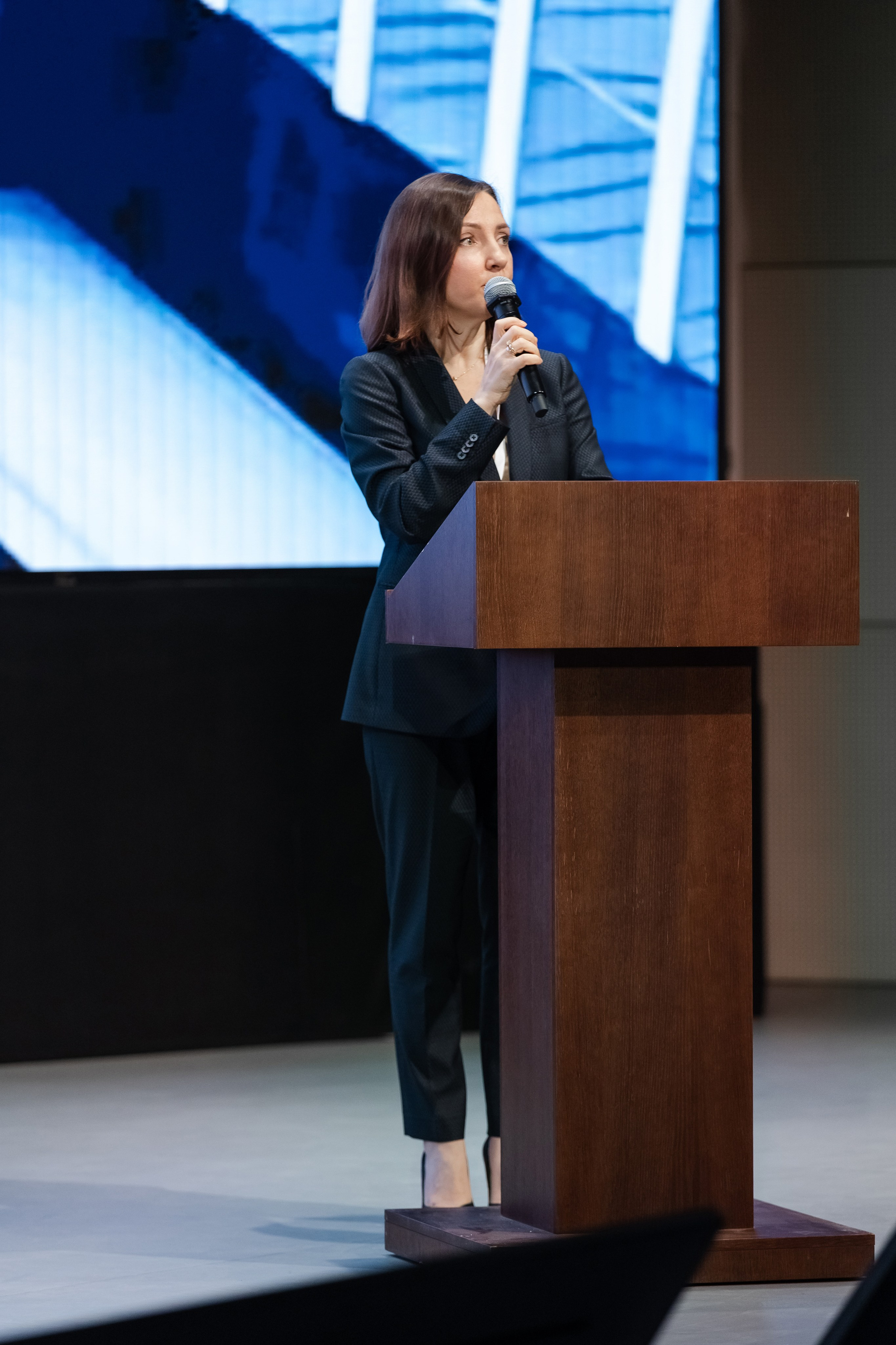 Новые технологии и философия комфортного жилья. Свадебный репортажный фотограф в Москве