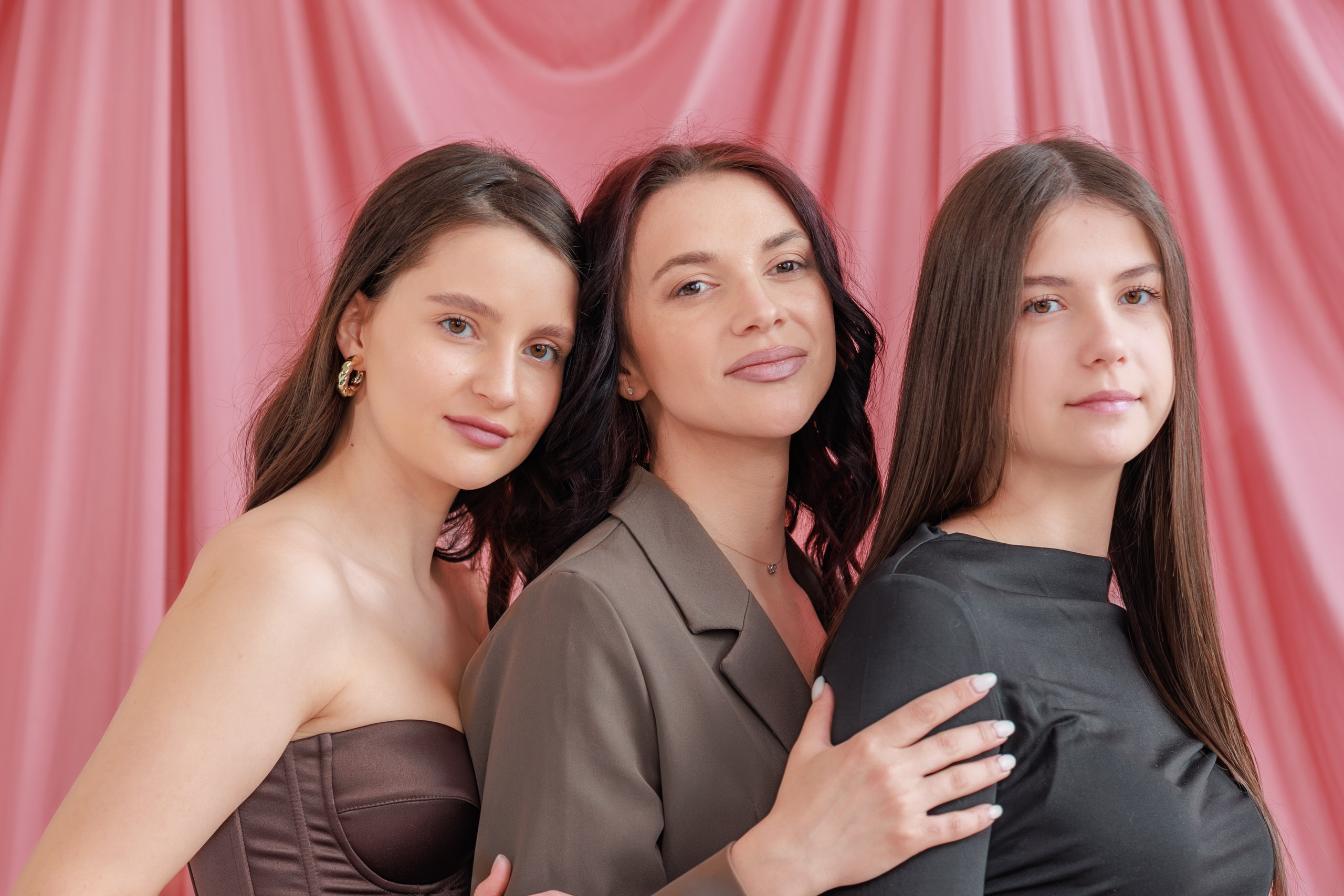 Семейная фотосессия в Хабаровске 3 поколения. Семейный Фотограф в Хабаровске Мария Кучерявая