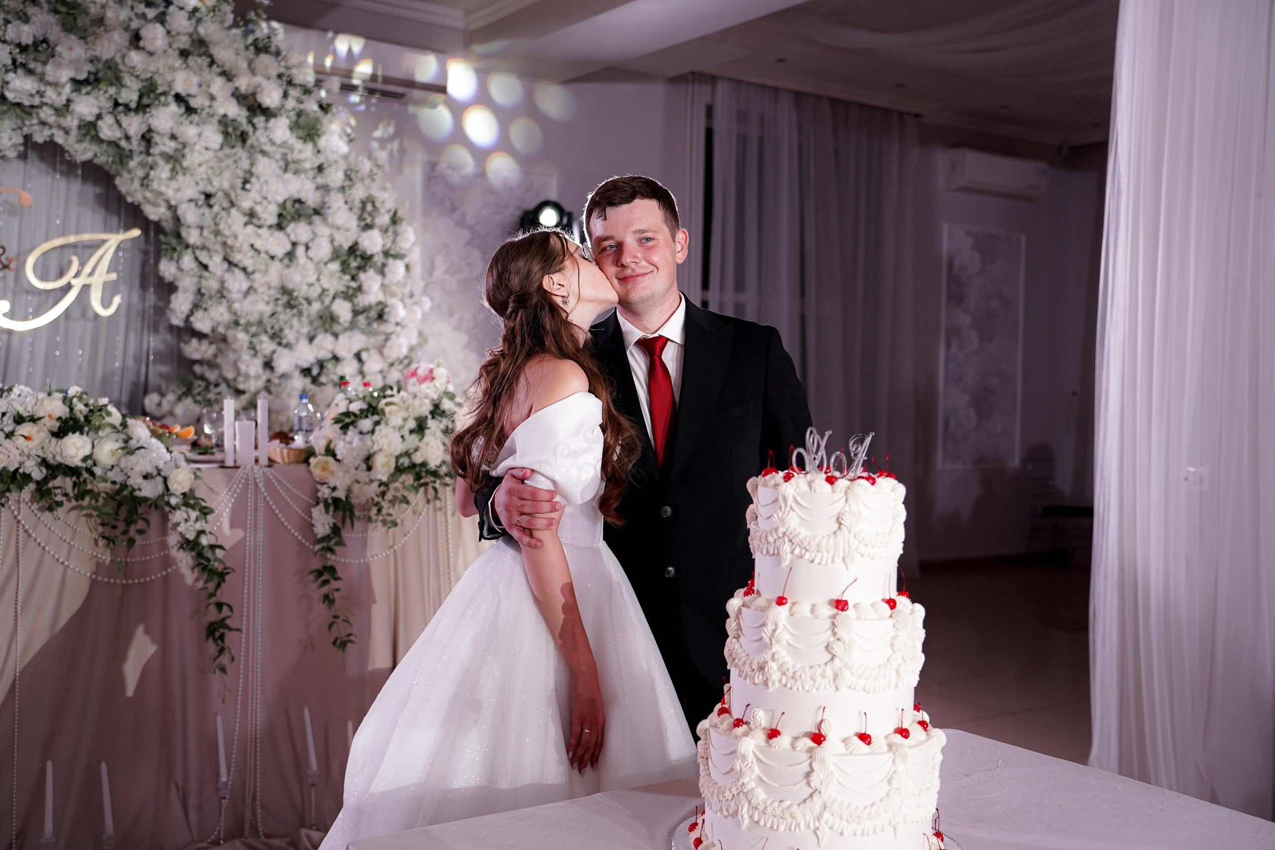 Свадьба «Полный день. Premium». Даниил и Алёна. Фотосессия в Ростове-на-Дону. Свадебный фотограф в Ростове-на-Дону. Таинство Крещения и Венчания, семейные фотосессии. Алёна Чёботова