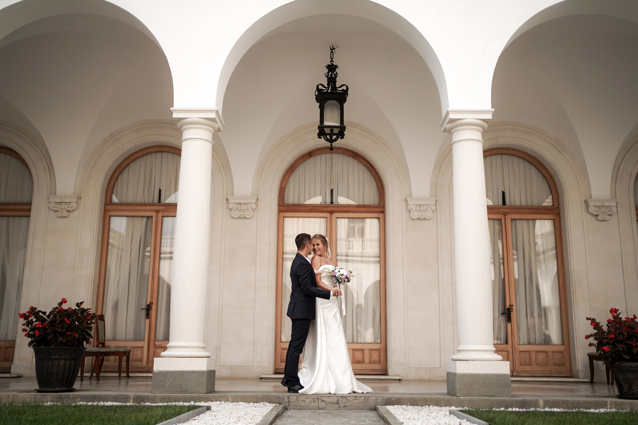 Свадьба в Крыму. Ливадийский дворец. Фотограф из Ростова-на-Дону Алёна Чёботова. Свадебный фотограф в Ростове-на-Дону. Таинство Крещения и Венчания, семейные фотосессии. Алёна Чёботова