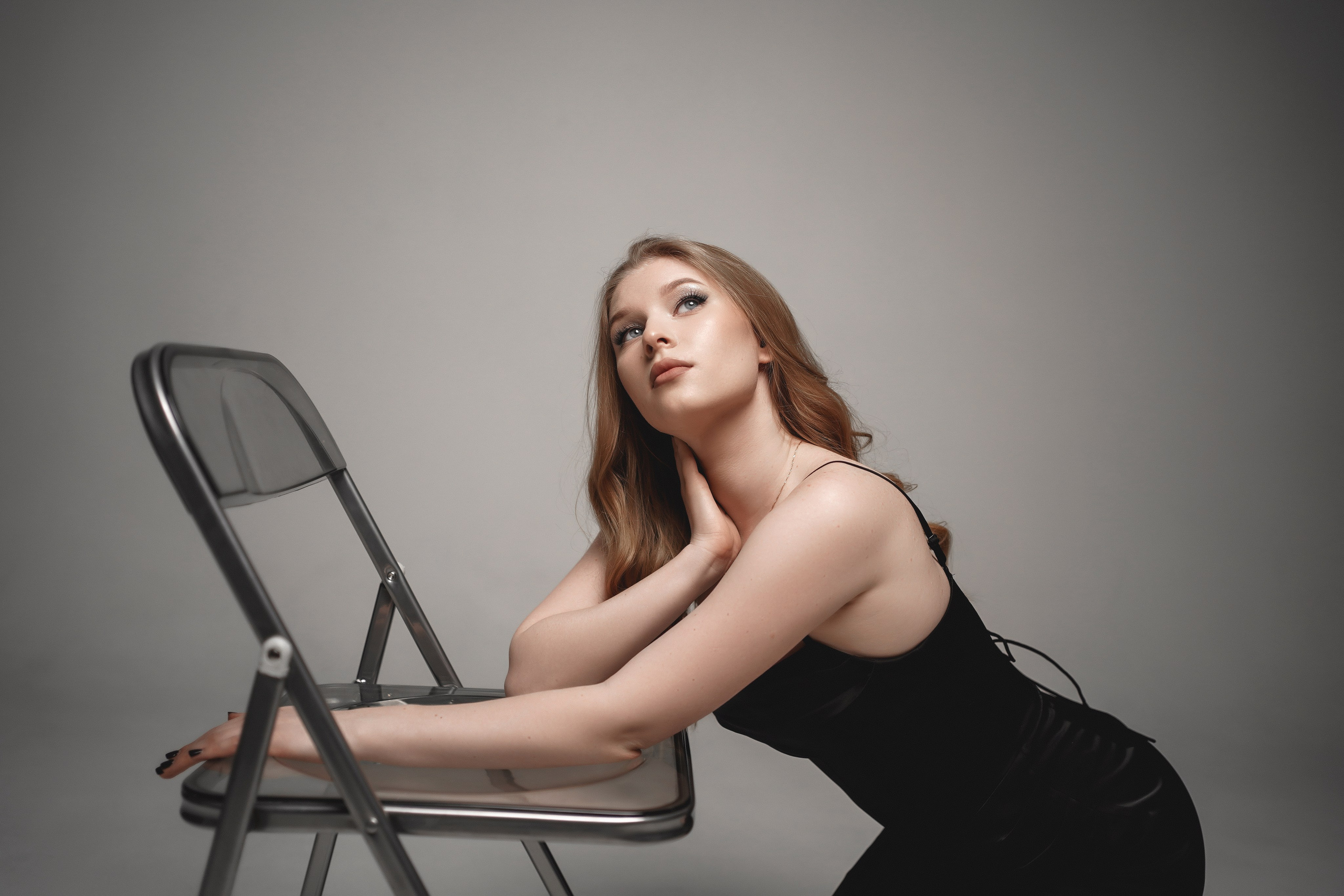 Фотосессия в фотостудии TERRA. Фотограф Новочеркасск и Ростов-на-Дону. Женская фотосессия. Свадебный фотограф в Ростове-на-Дону. Таинство Крещения и Венчания, семейные фотосессии. Алёна Чёботова