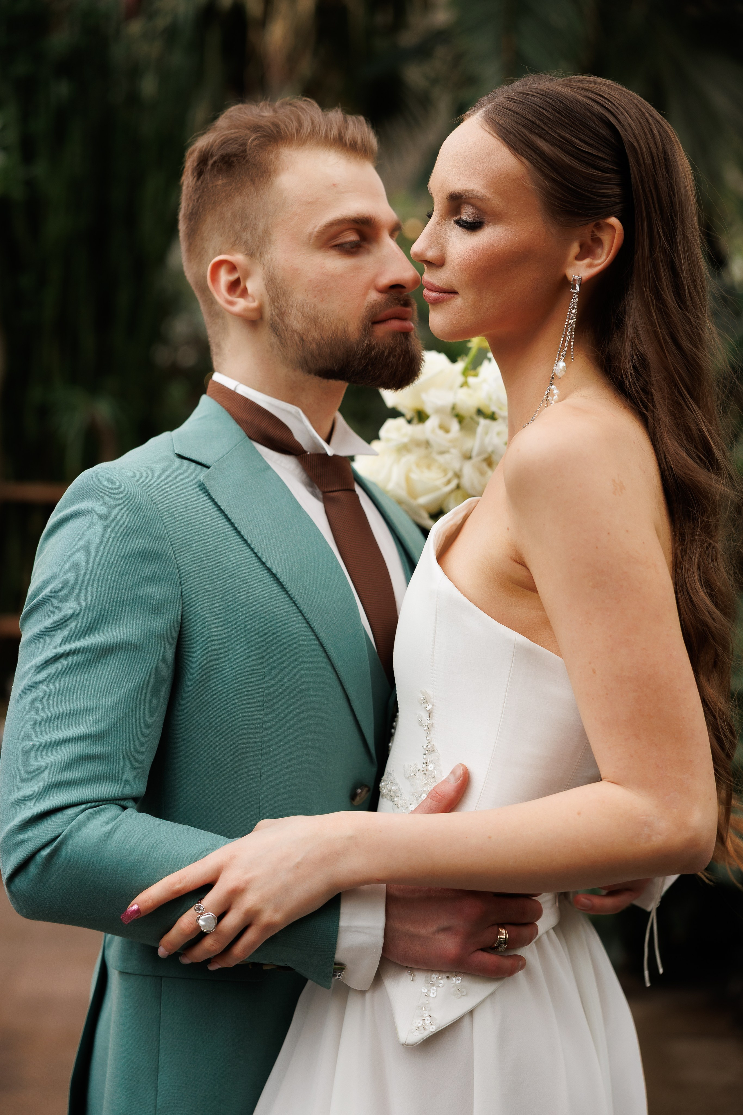 Свадебная прогулка в оранжерее. Питер. Свадебный и семейный фотограф в Москве Красинская Мария