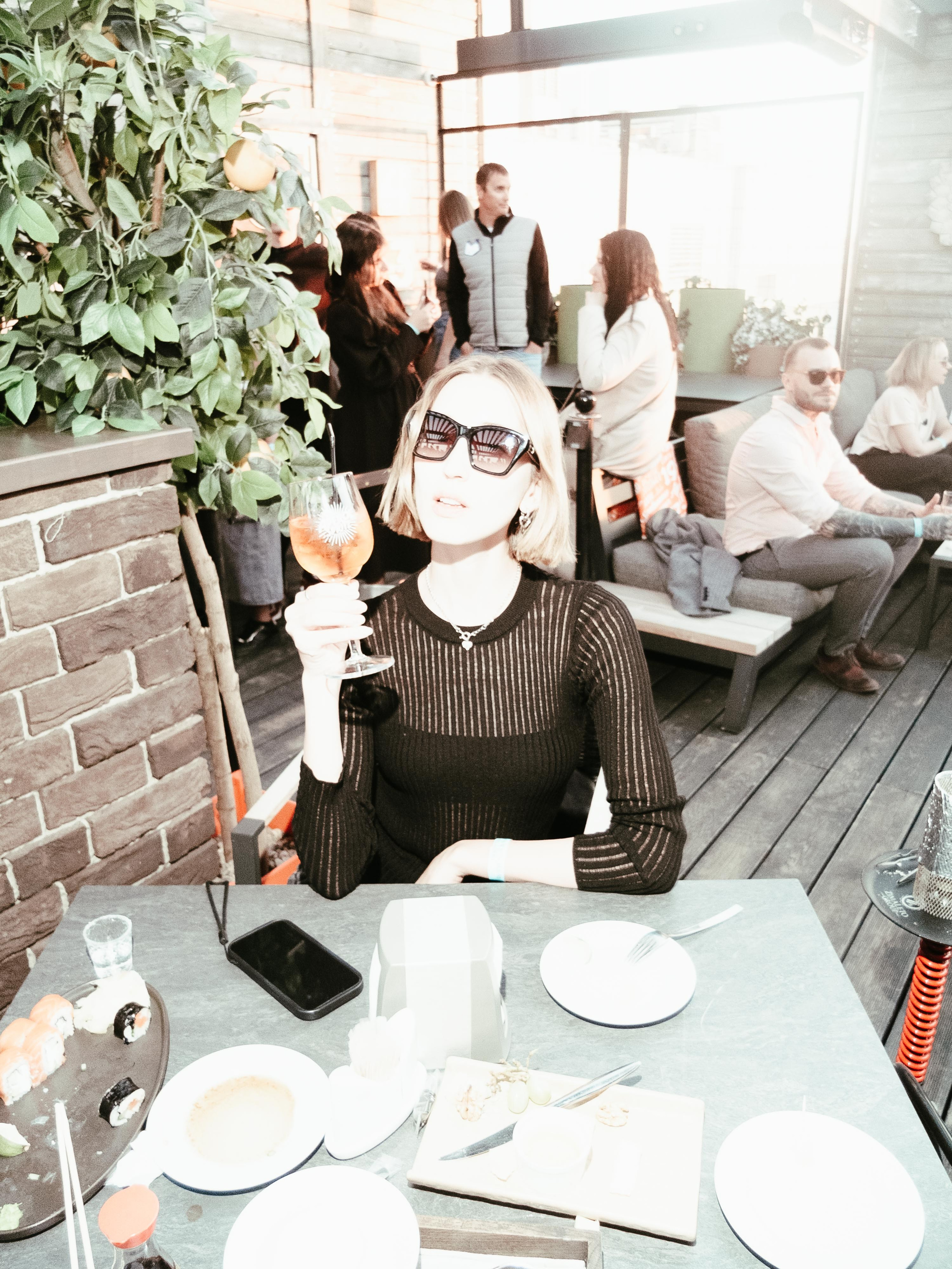 ROOF PLACE 18\05. Коммерческий Фотограф Виктор Фоменых