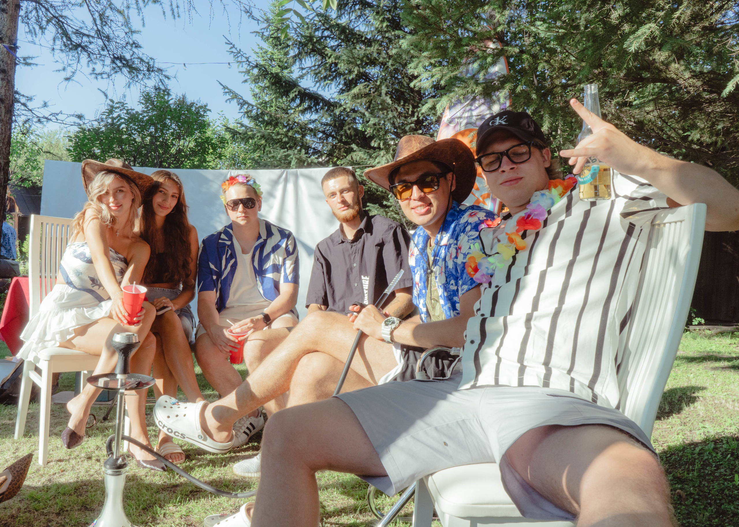 Гавайская вечеринка. Кир Анисин. Режиссер & фотограф