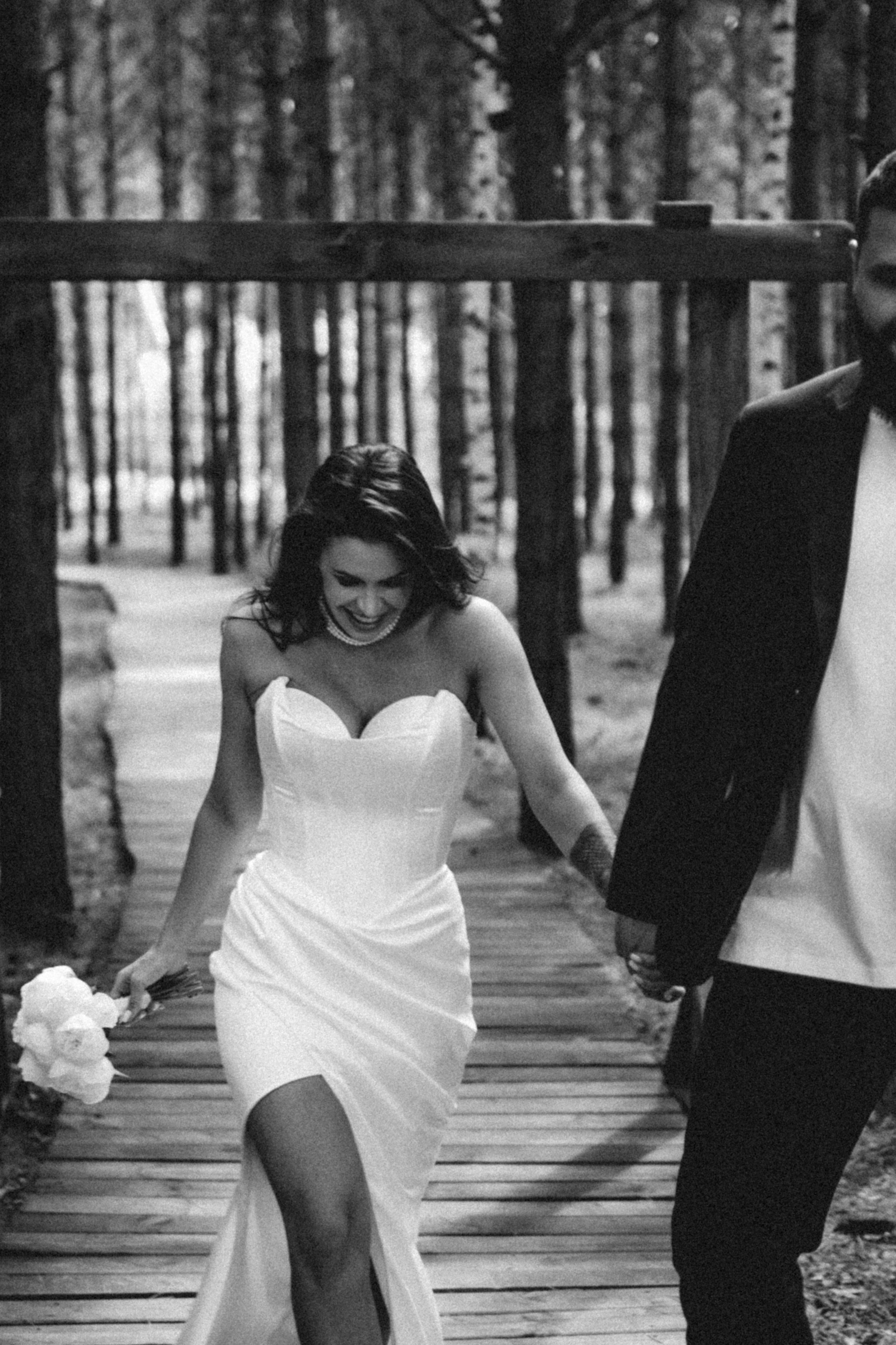 Свадебные фотографии. Фотограф в Барнауле Дарья Бутурлакина. Люби.Цени.Касайся