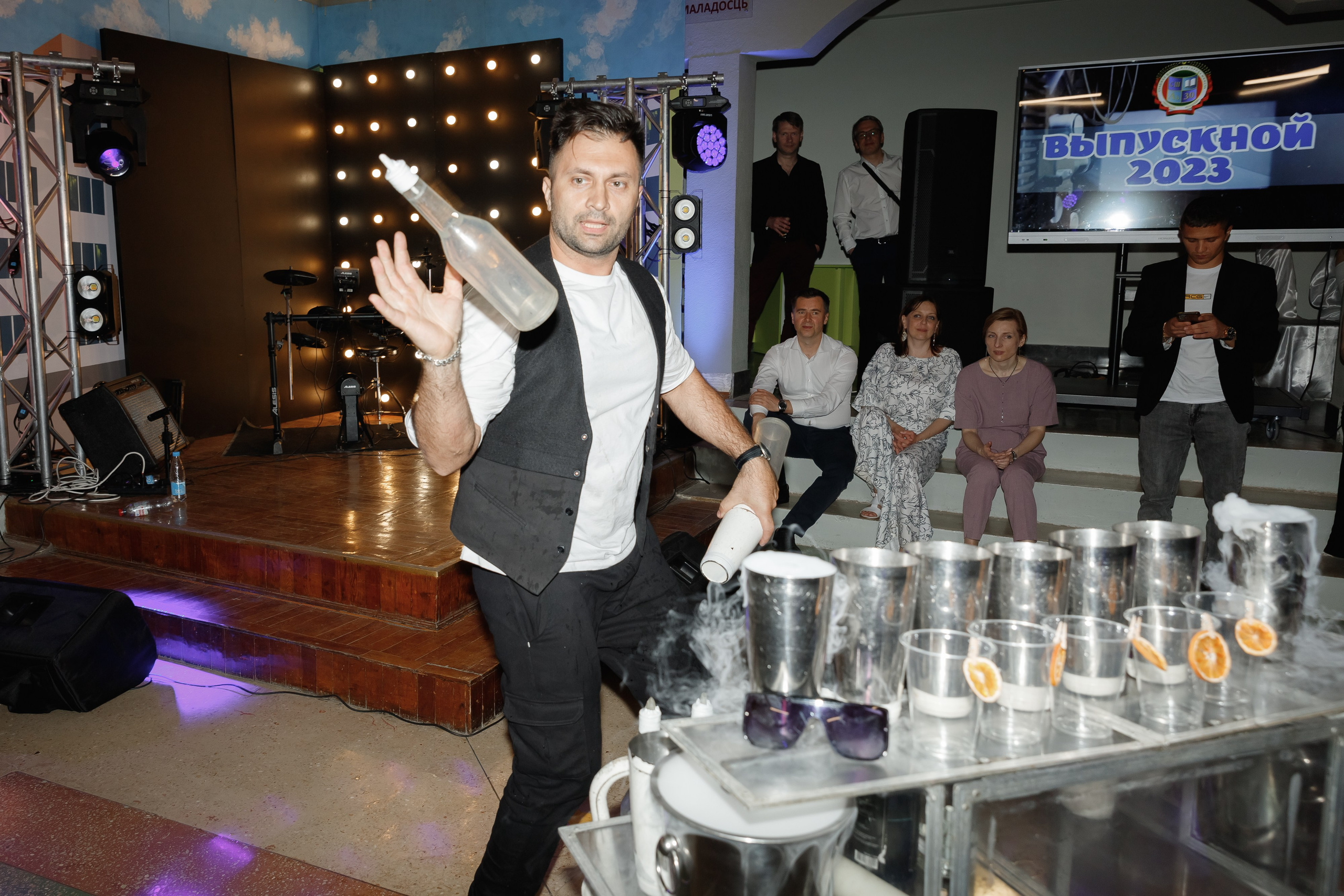 Школьный выпускной 2023 год в Минске. Свадебный фотограф в Минске/Беларуси Сергей Спиридонов