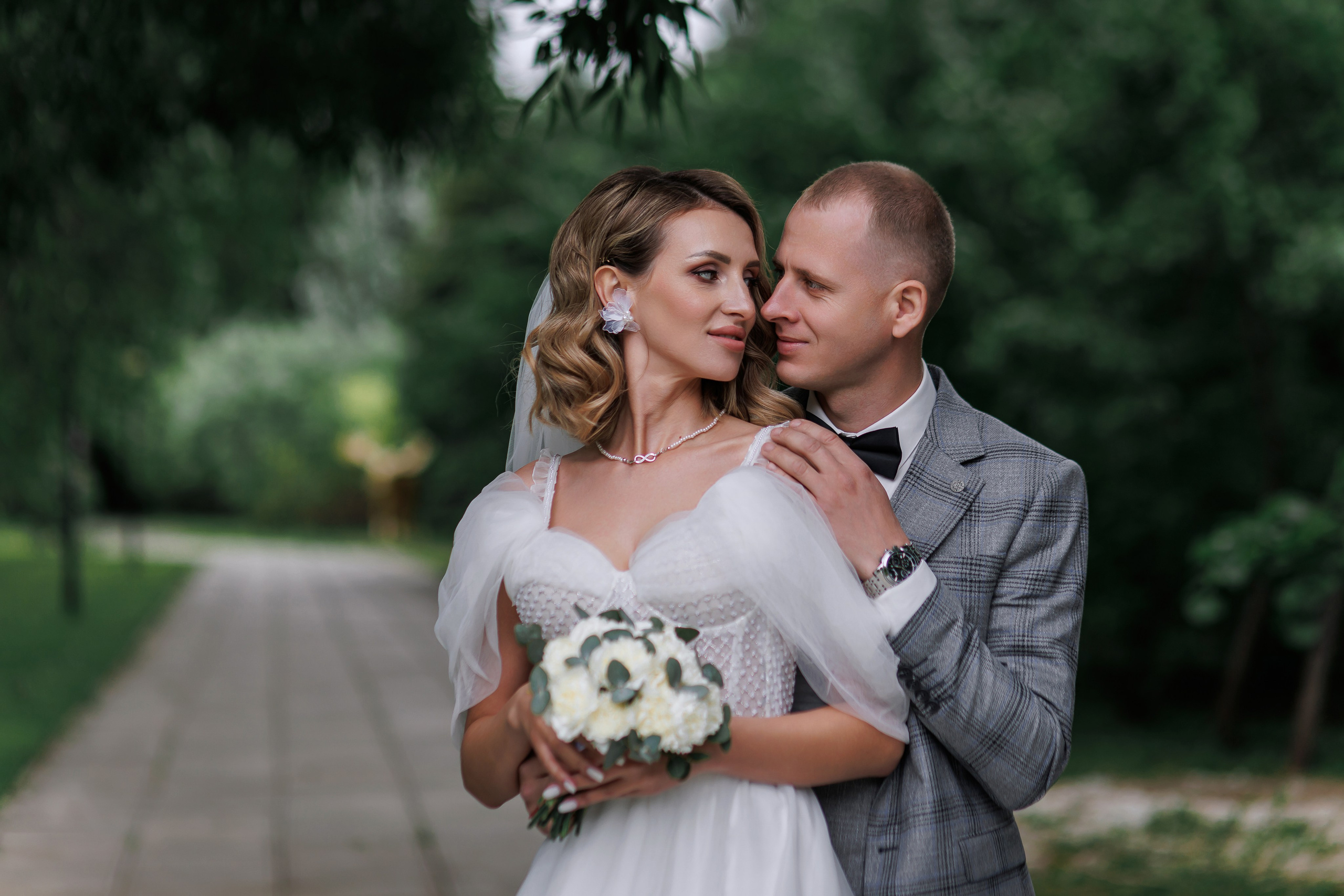 Яков и Валерия. Свадебный фотограф в Омске Яна Савина
