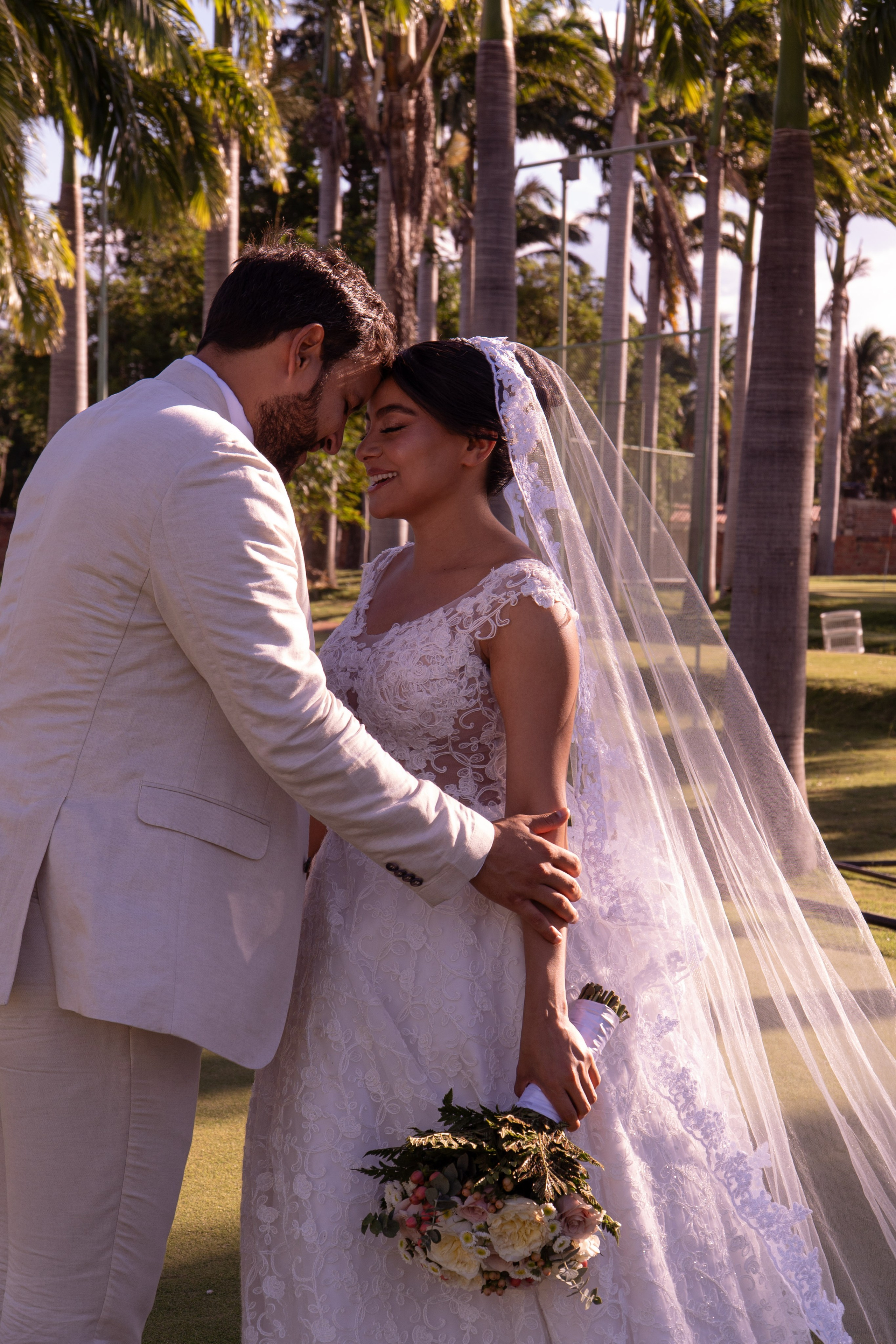 Carola & Gerson. Wedding Photographer in Barcelona and Medellin