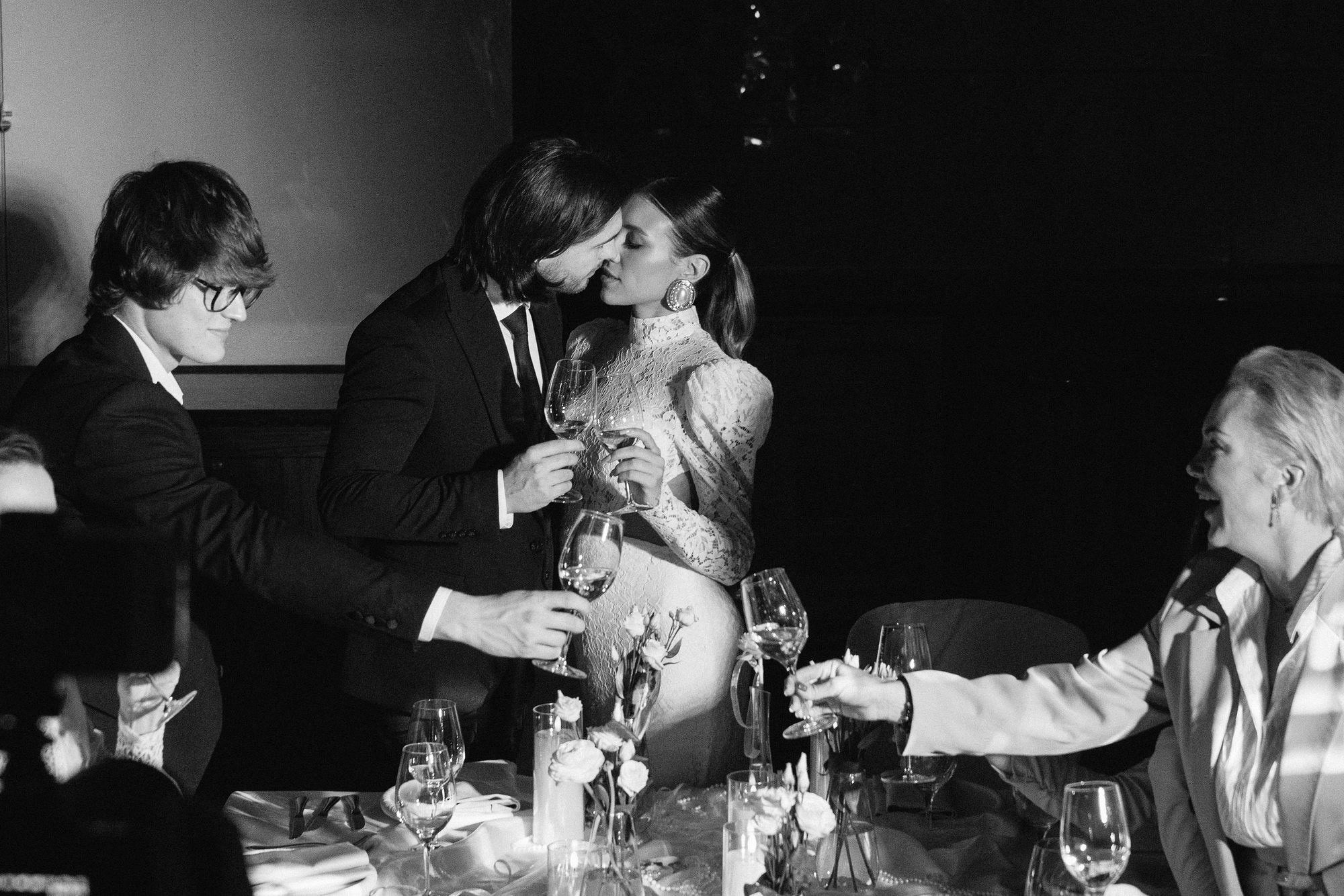 Свадебная фотосъемка в отеле Continental. Сергей Гладков свадебный фотограф в Москве