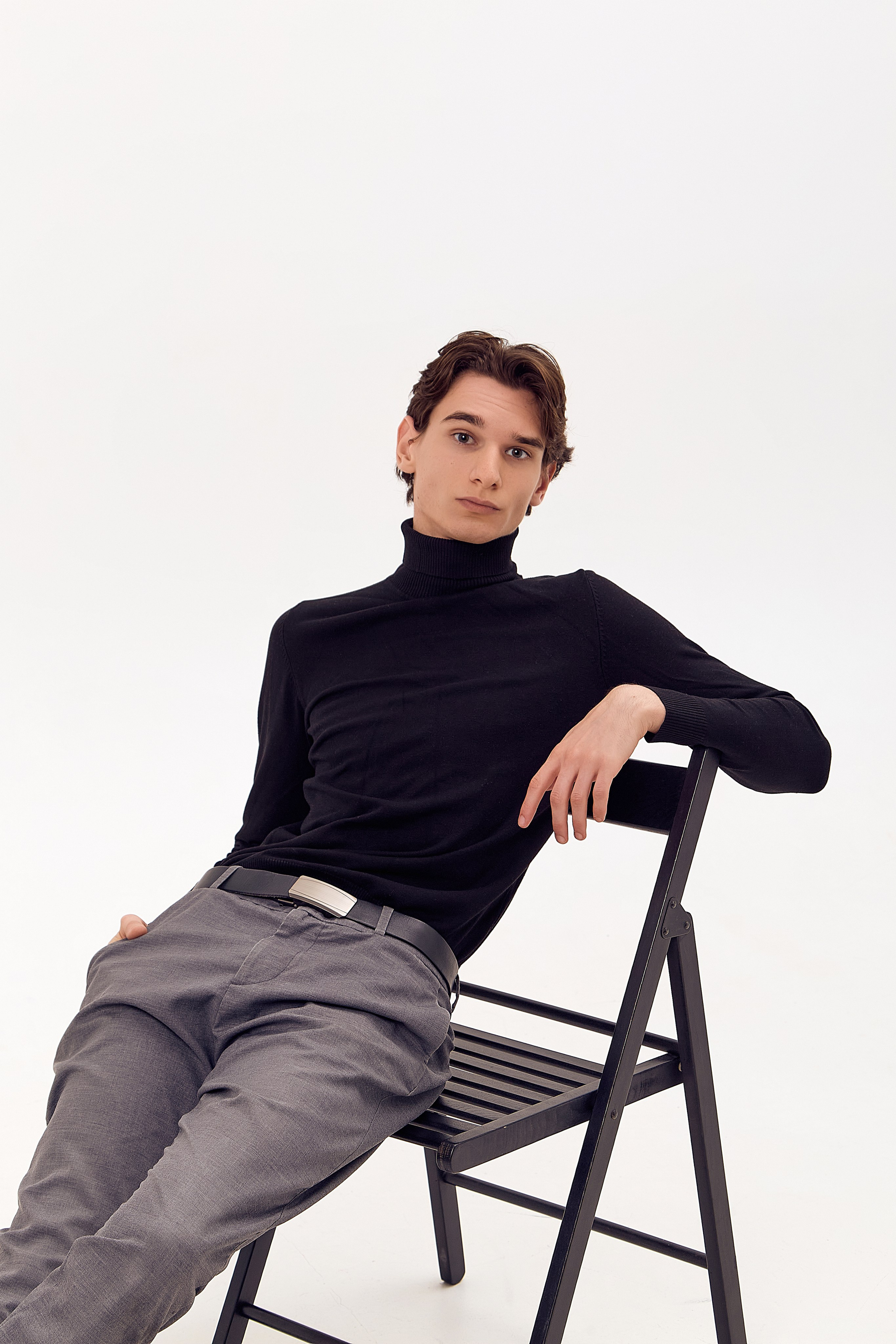 Модельные тесты в студии. Фотограф Руслан Потапов в Краснодаре