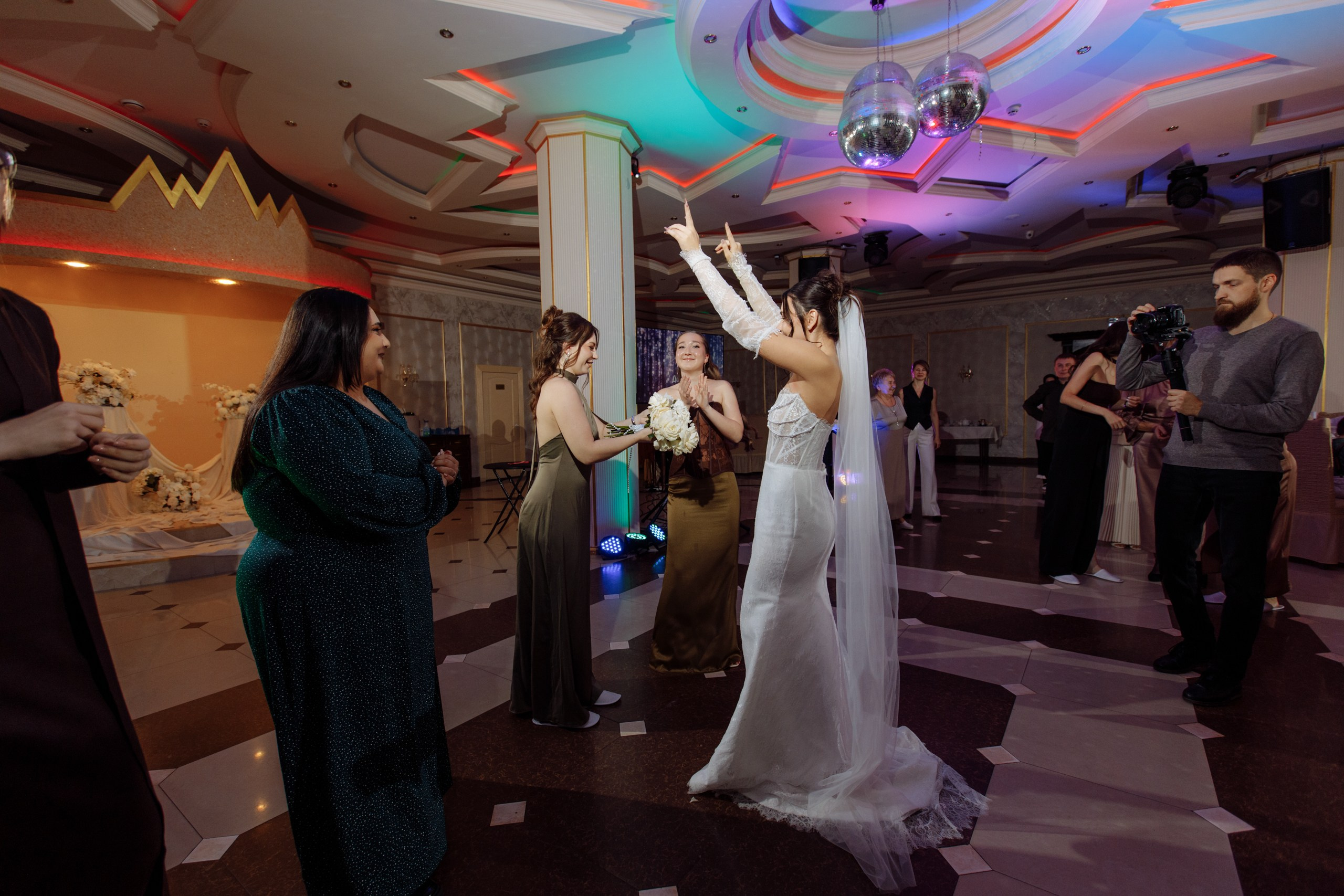 Water. Свадебный фотограф в Ярославле Анастасия Архипова