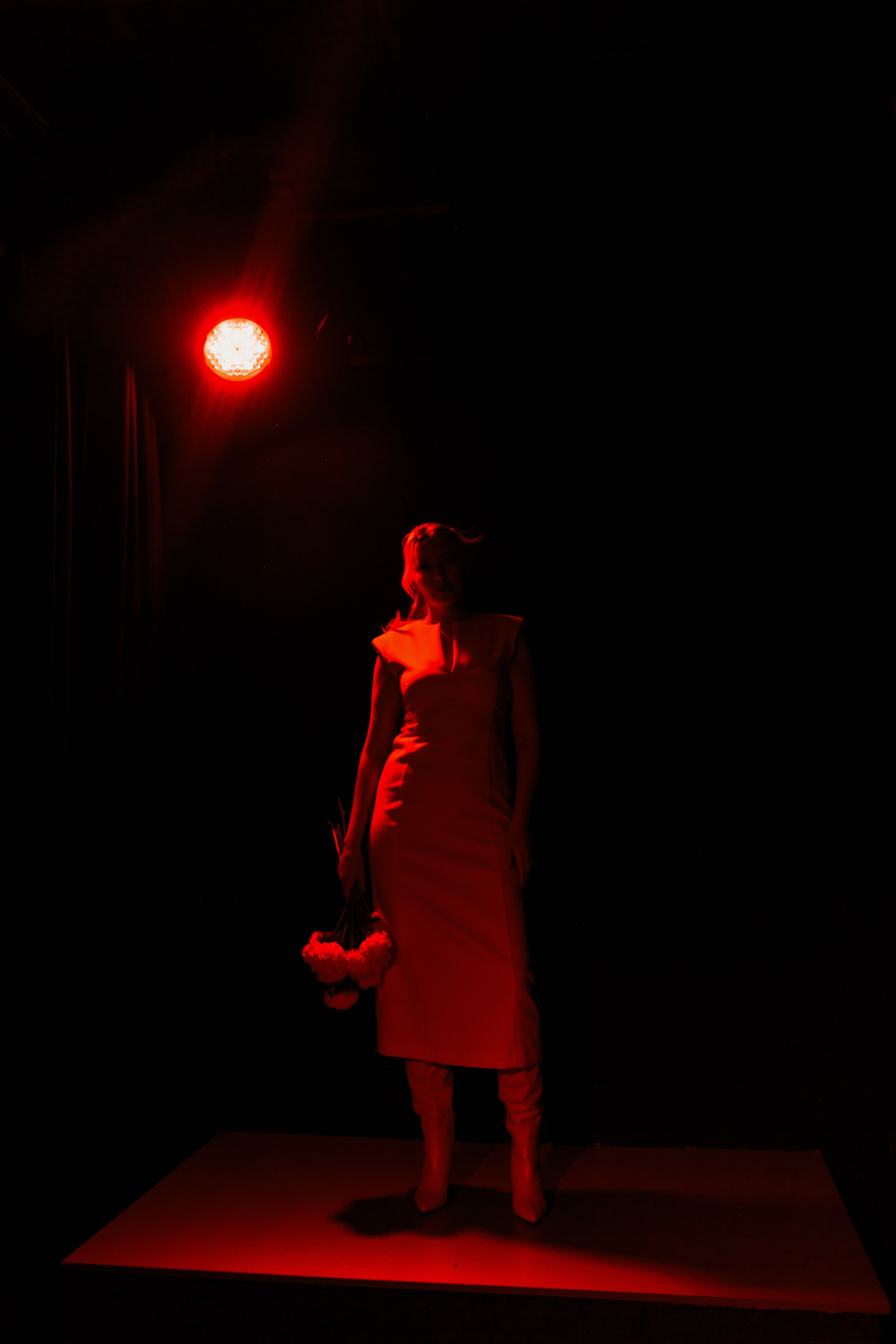 На кубе. Фотограф Старый Оскол Мавлыга Мария