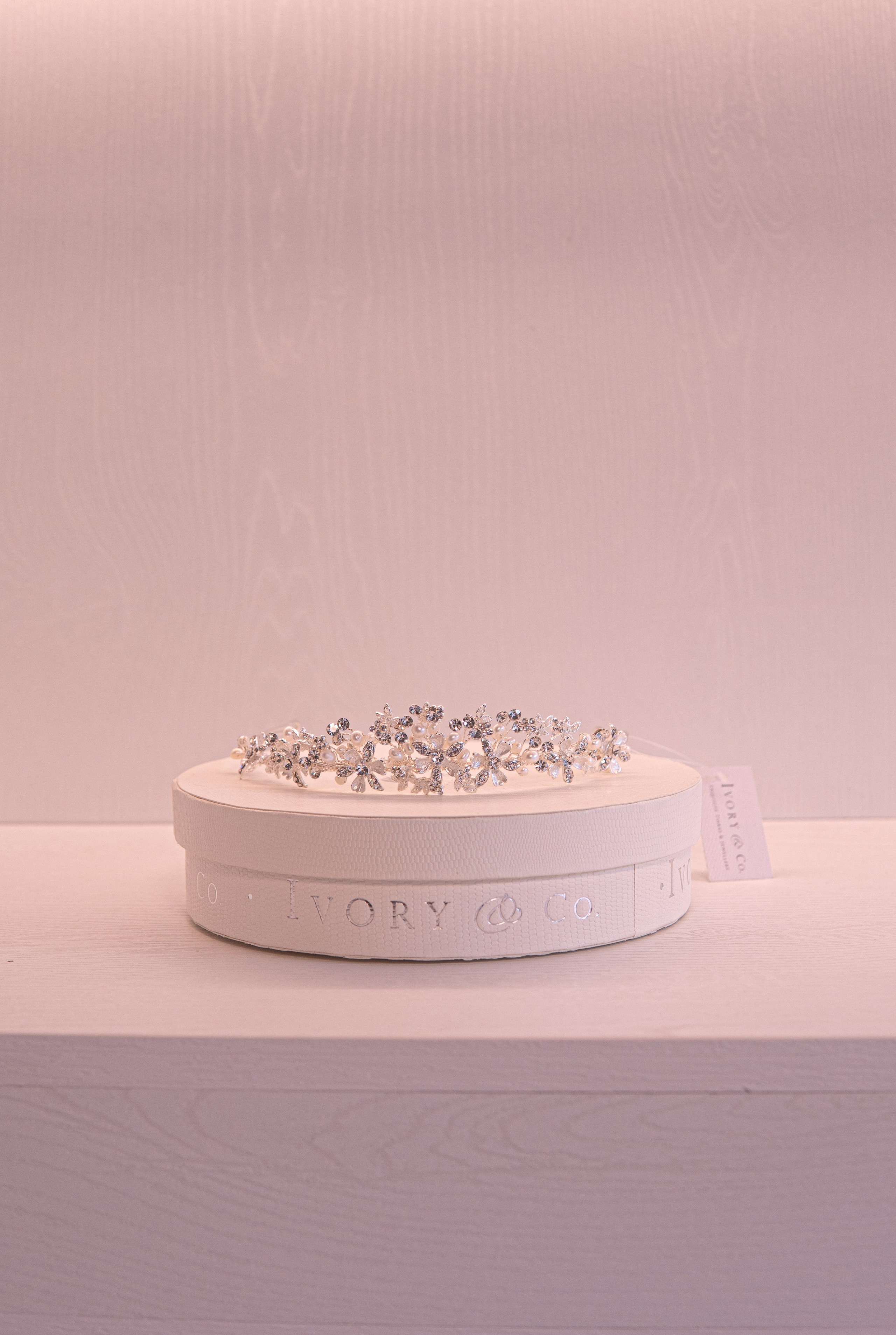 La Esposa. Wedding Photographer in Barcelona and Medellin