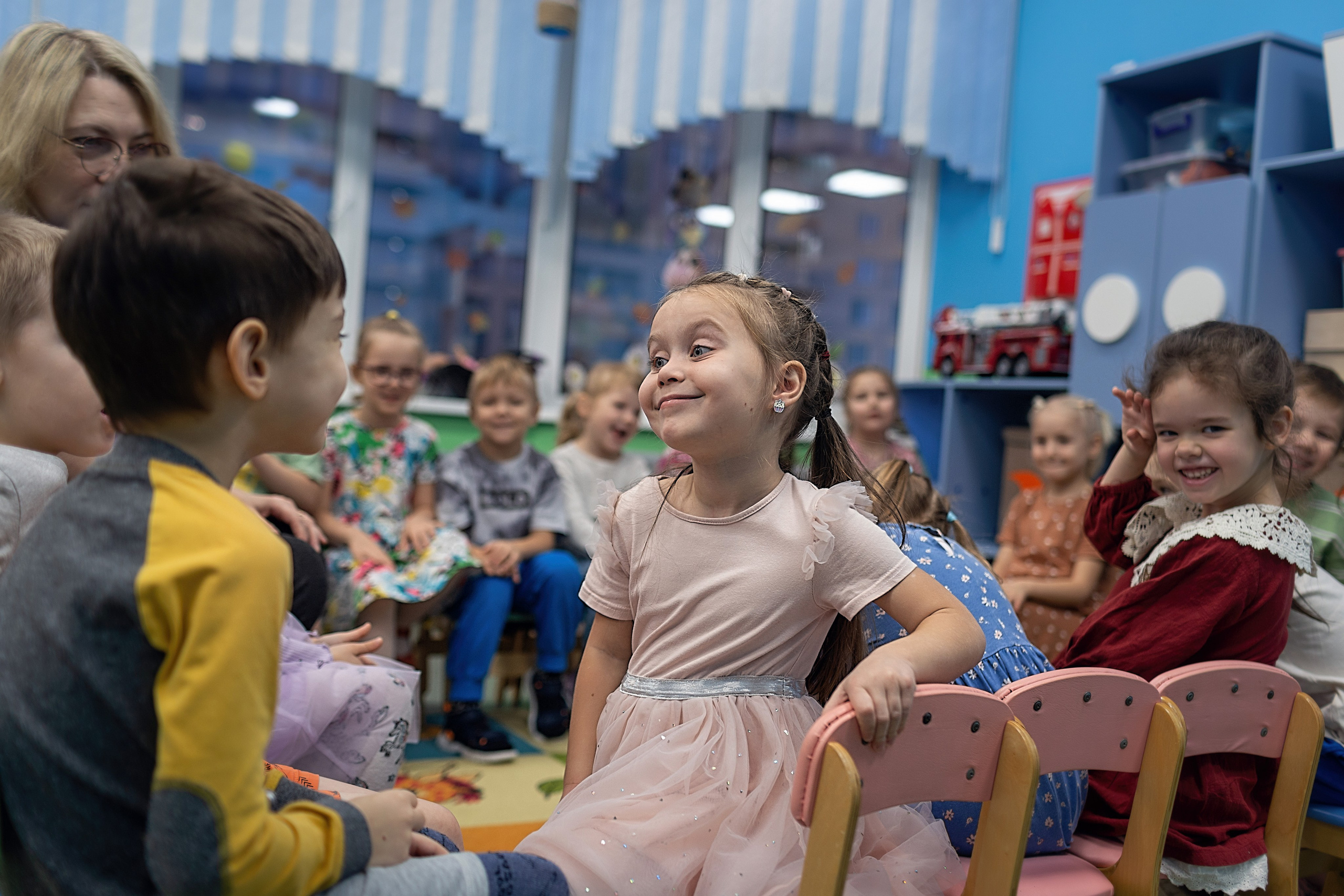 День в саду_ноябрь 2024. Семейный фотограф в Санкт-Петербурге