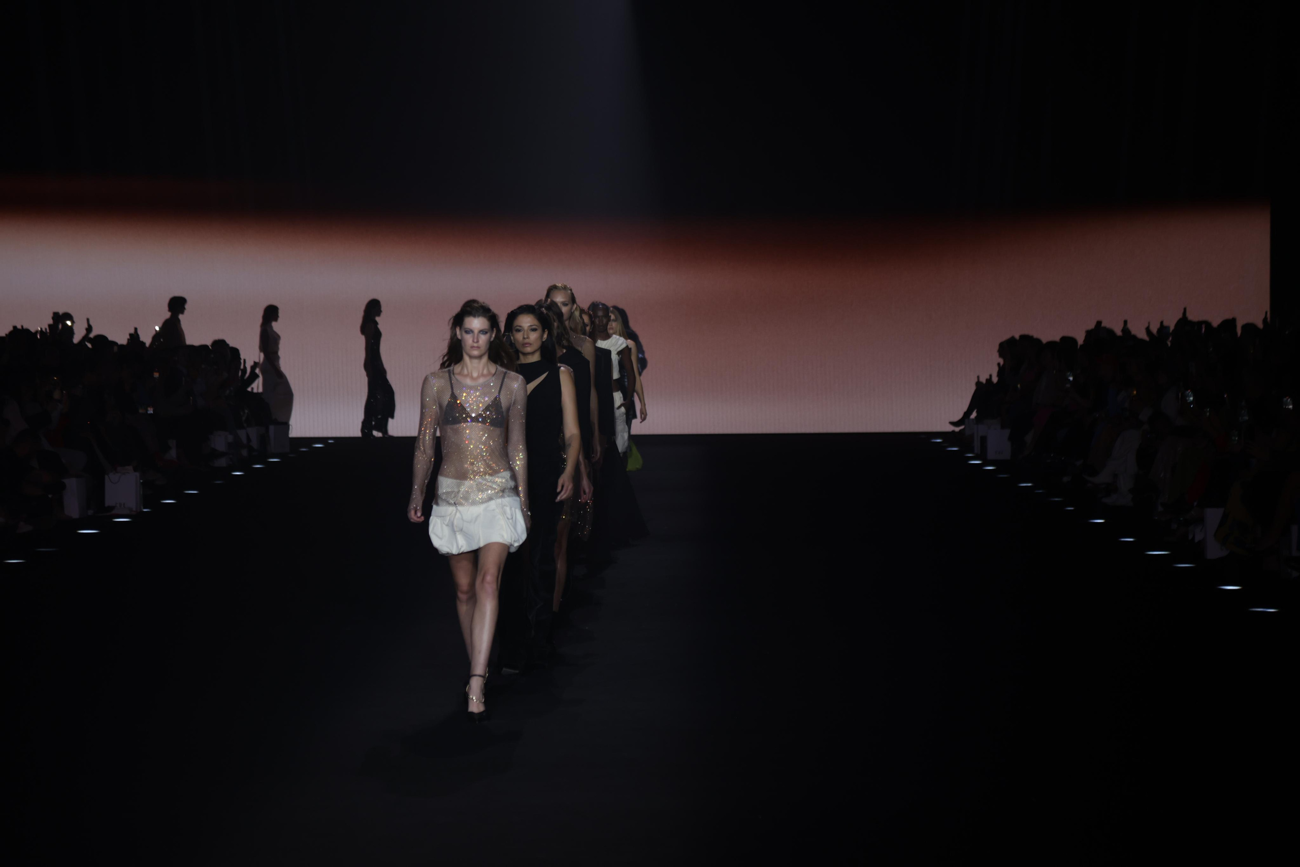 CUE. Maria Poleshchuk, commercial photographer in Sydney