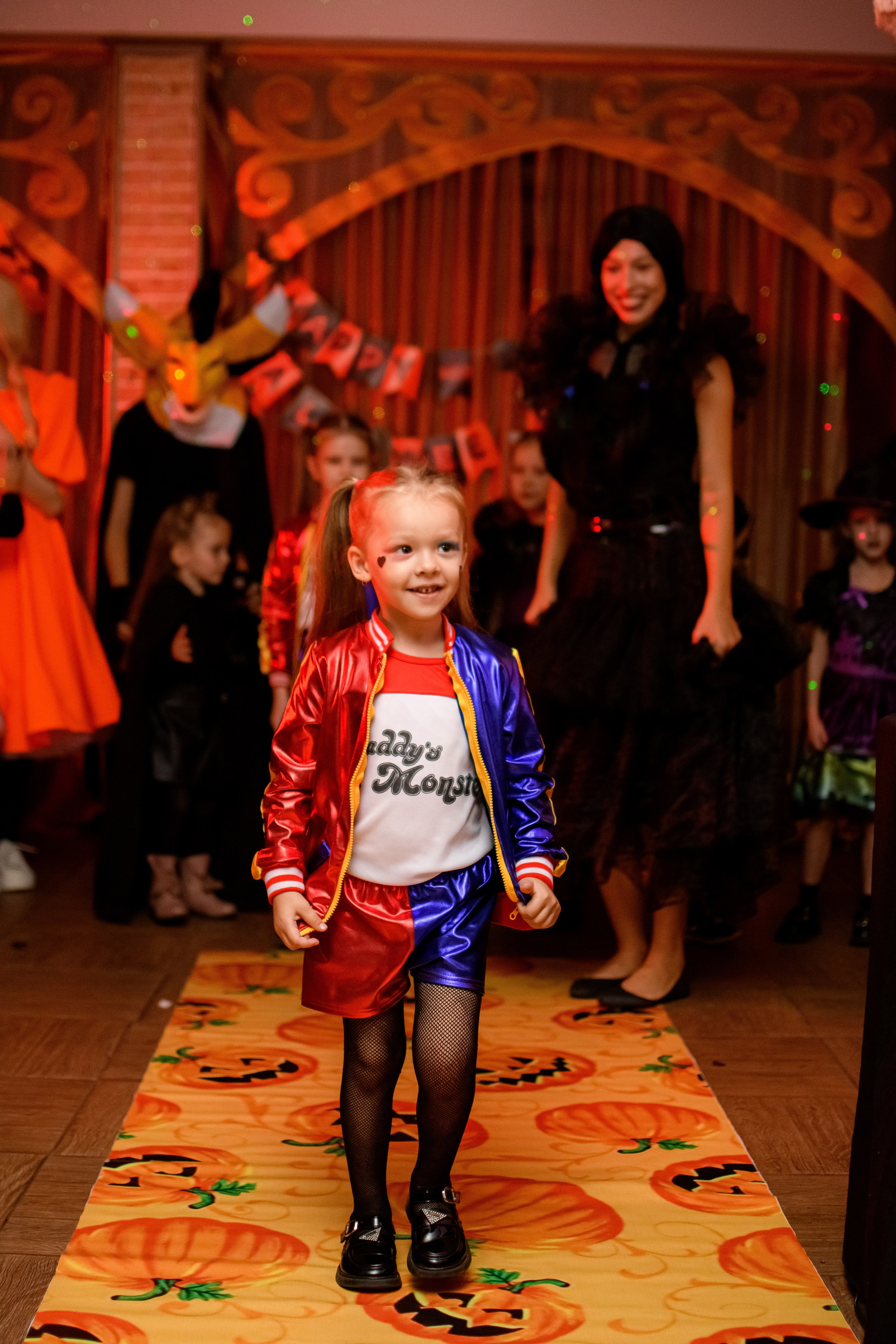 HALLOWEEN. Photokarish