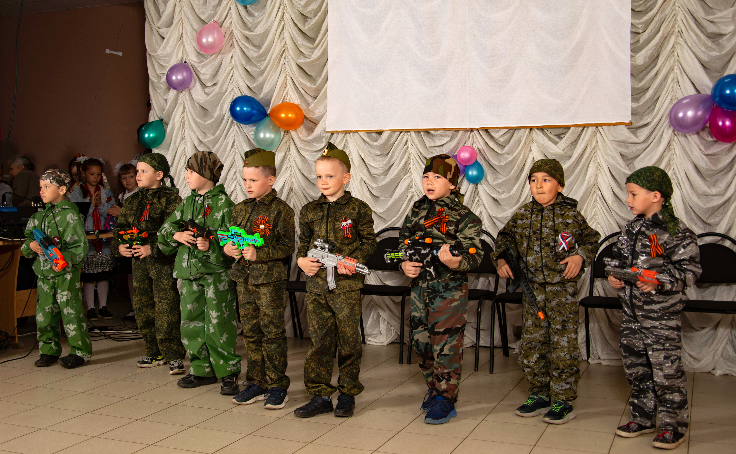 День Победы 2022. Праздничный концерт. Валерий Логачев. Фото, музыка, видео — для души