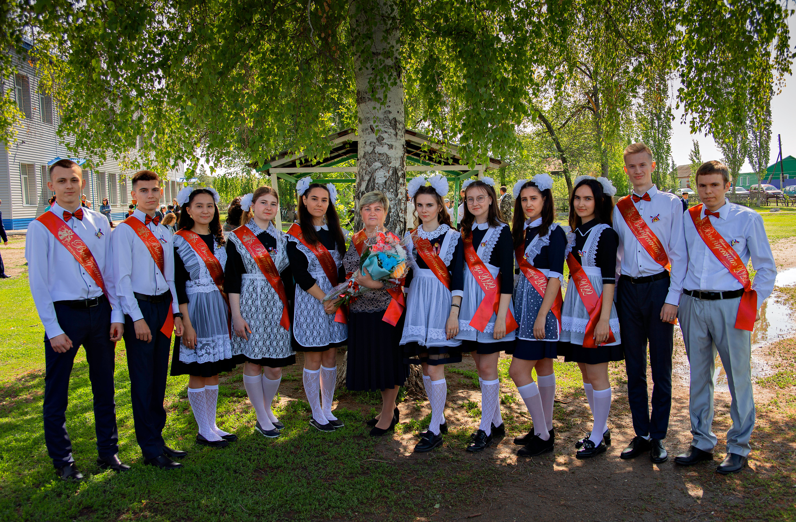 Последний звонок 2022. Валерий Логачев. Фото, музыка, видео — для души