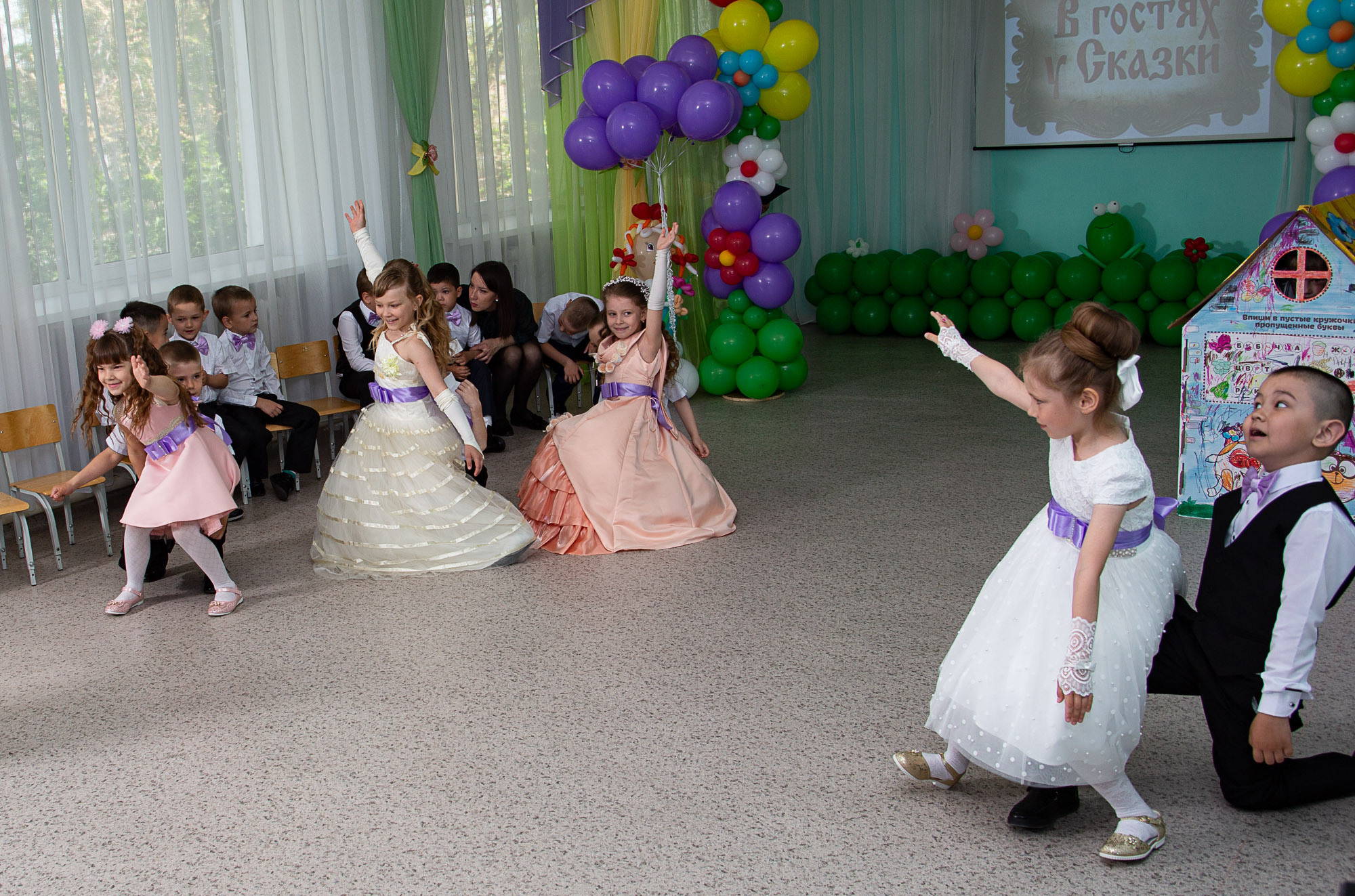 Детский сад № 1 Краснохолм. Выпуск 2022. Валерий Логачев. Фото, музыка, видео — для души